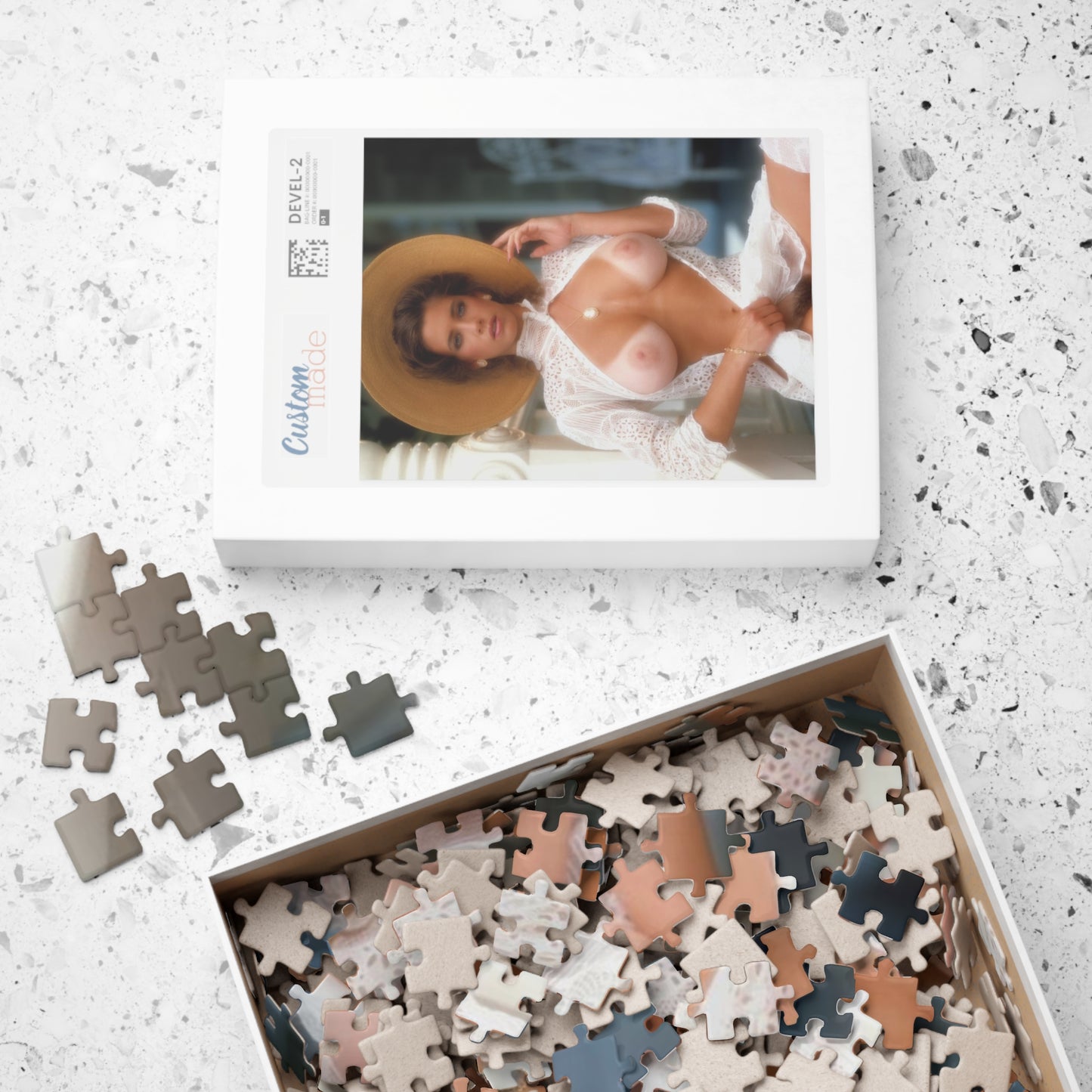Puzzle (110, 252, 500, 1014-piece) Playboy Playmate May 1984 Patty Duffek