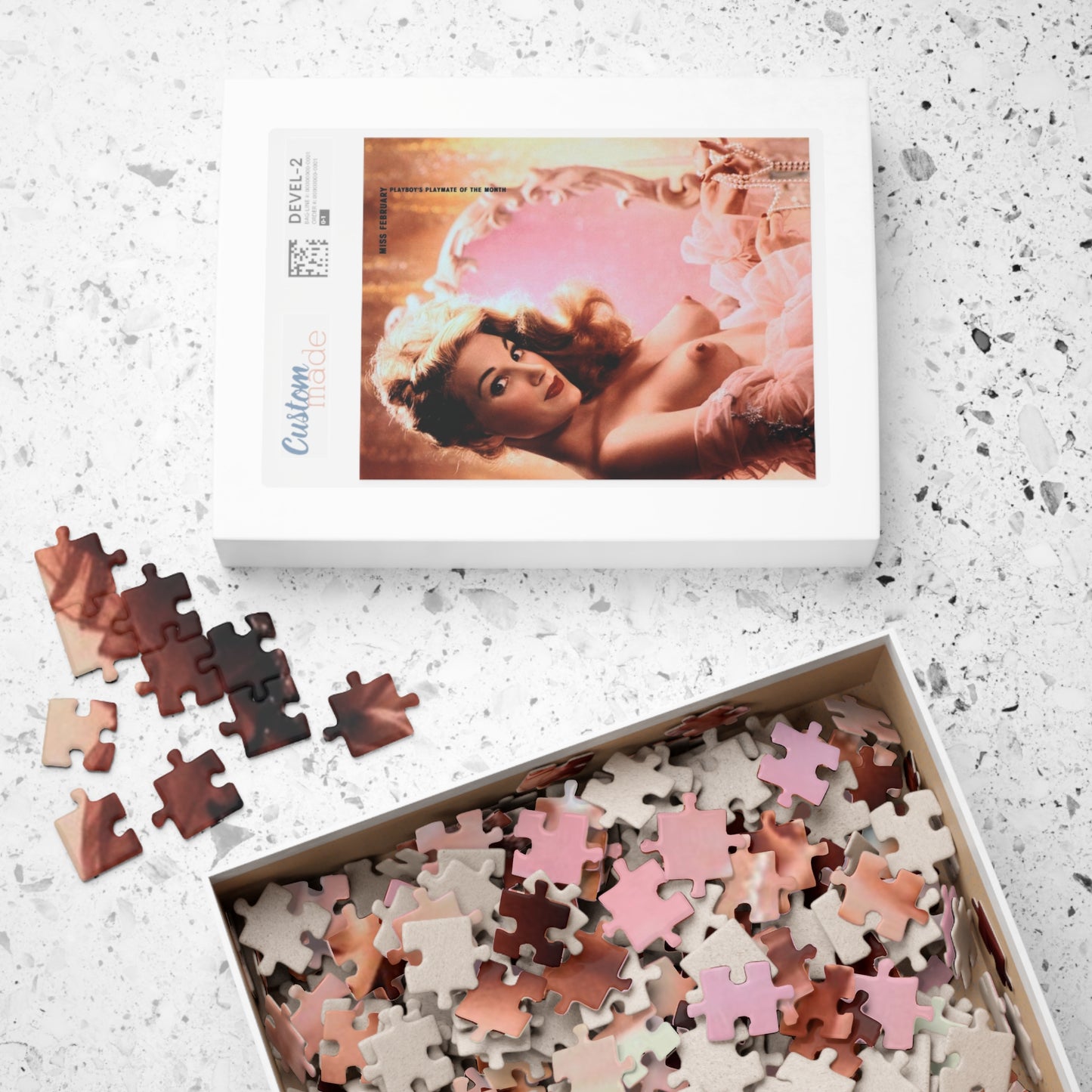 Puzzle (110, 252, 500, 1014-piece) Playboy Playmate February 1954 Margaret Scott
