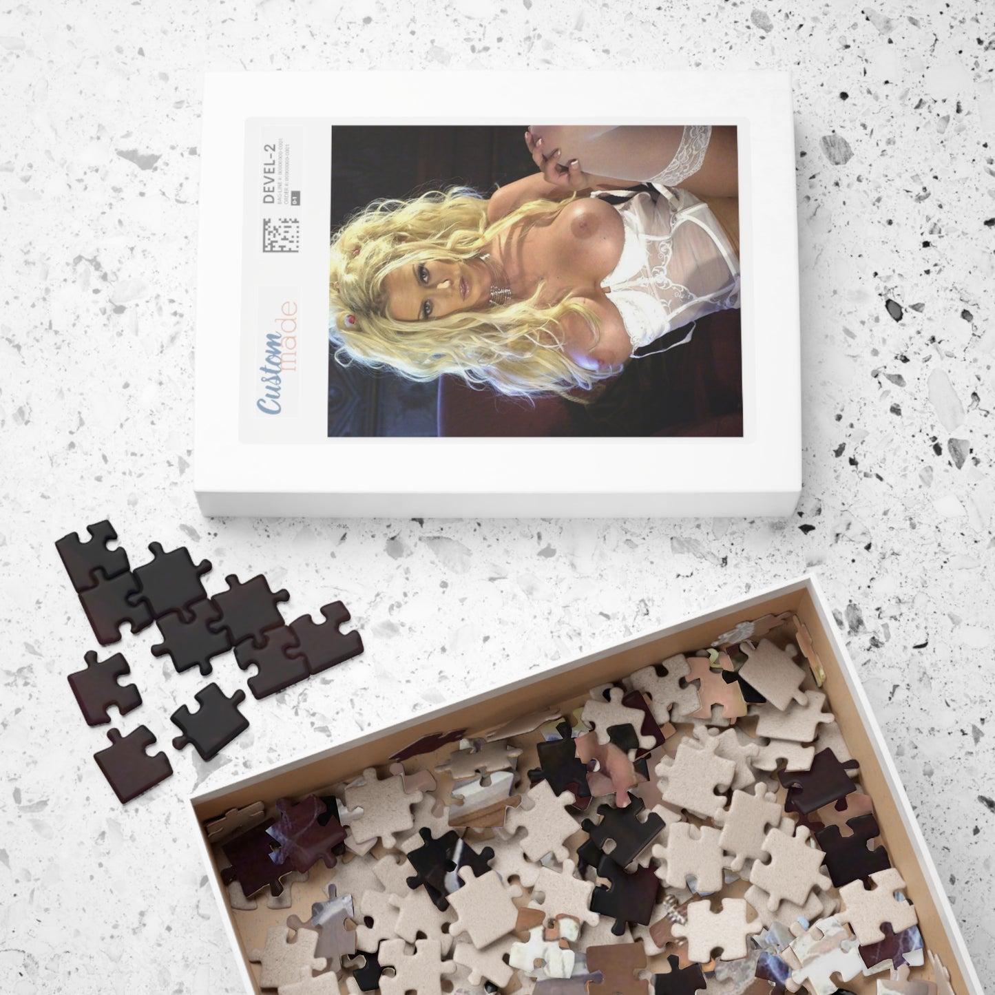 Puzzle (110, 252, 500, 1014-piece) Pornstar Jenna Jameson Nude