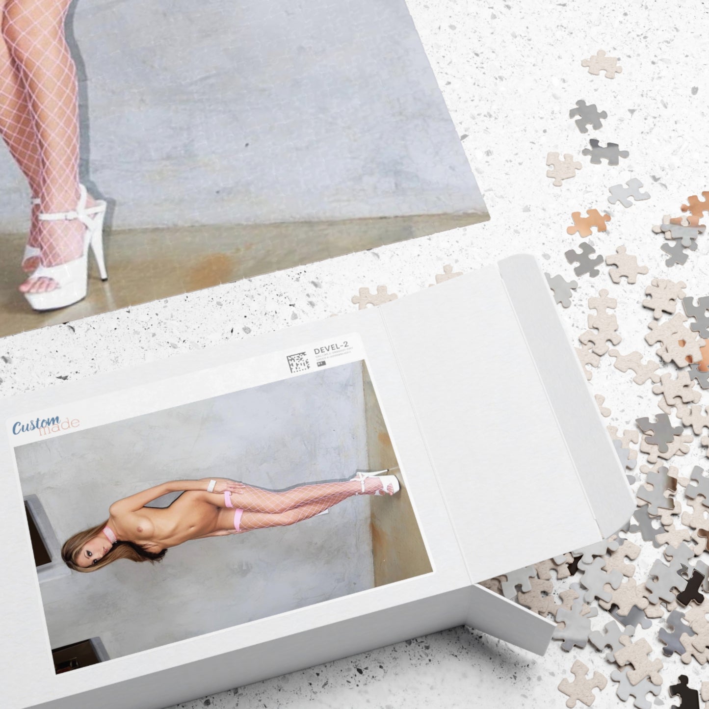 Puzzle (110, 252, 500, 1014-piece) Pornstar Jenna Haze Nude