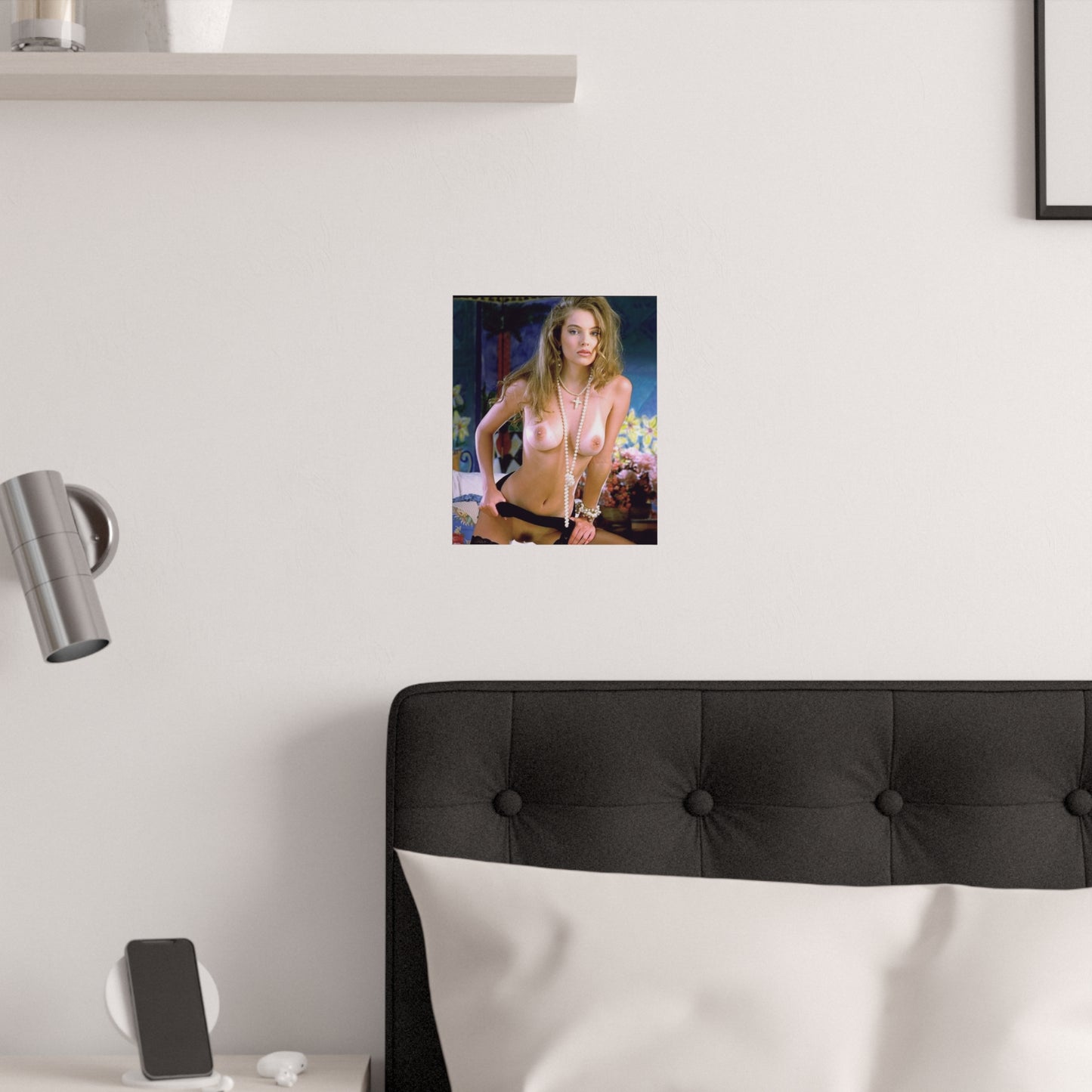 Satin Posters (210gsm) Retro Adult Star Bonita Saint Nude