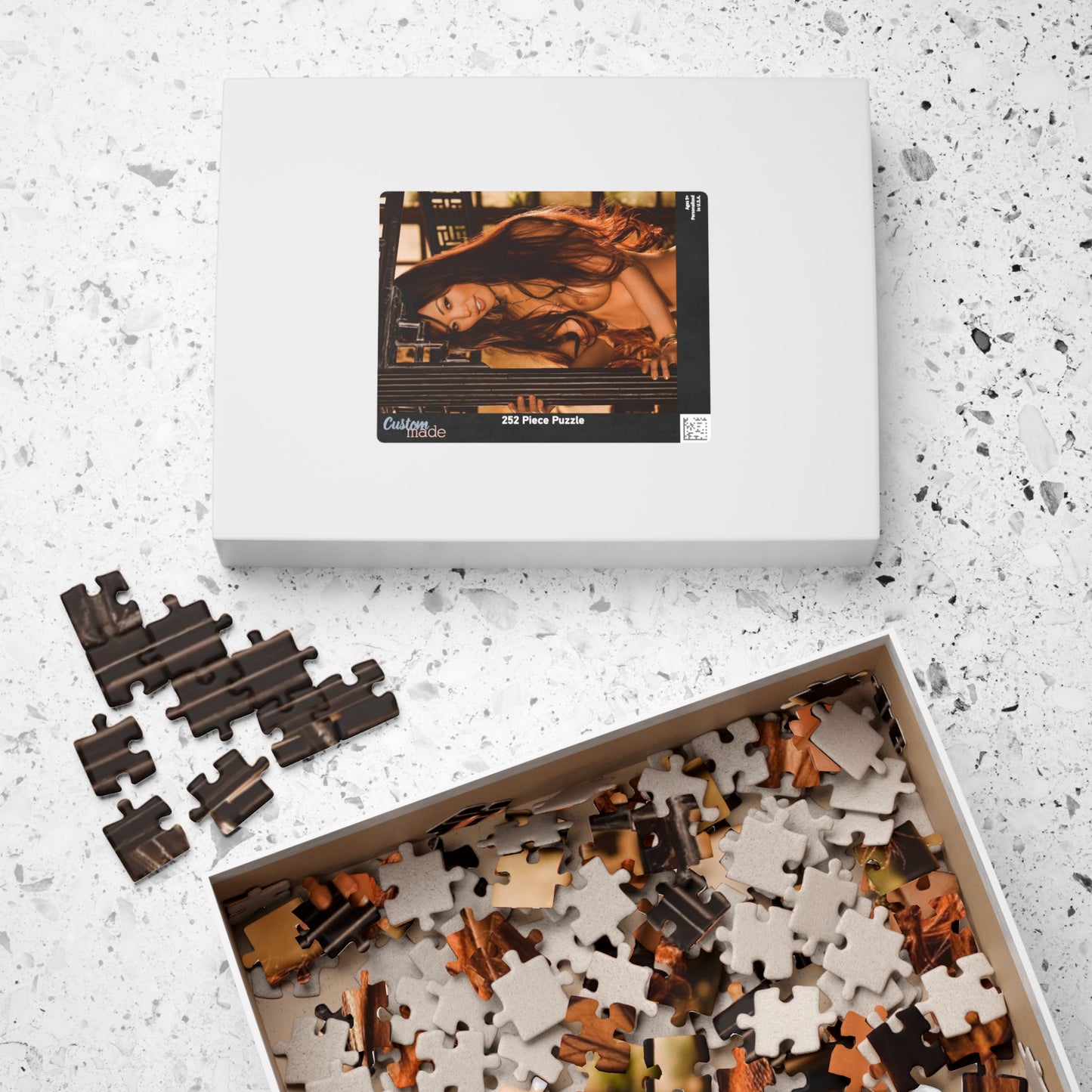 Puzzle (110, 252, 500, 1014-piece) Playmate November 2008 Grace Kim