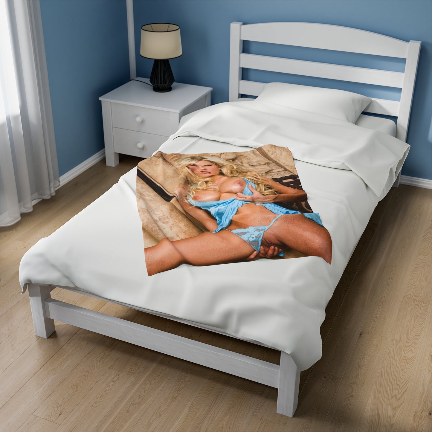 Velveteen Plush Blanket Teagan Presley
