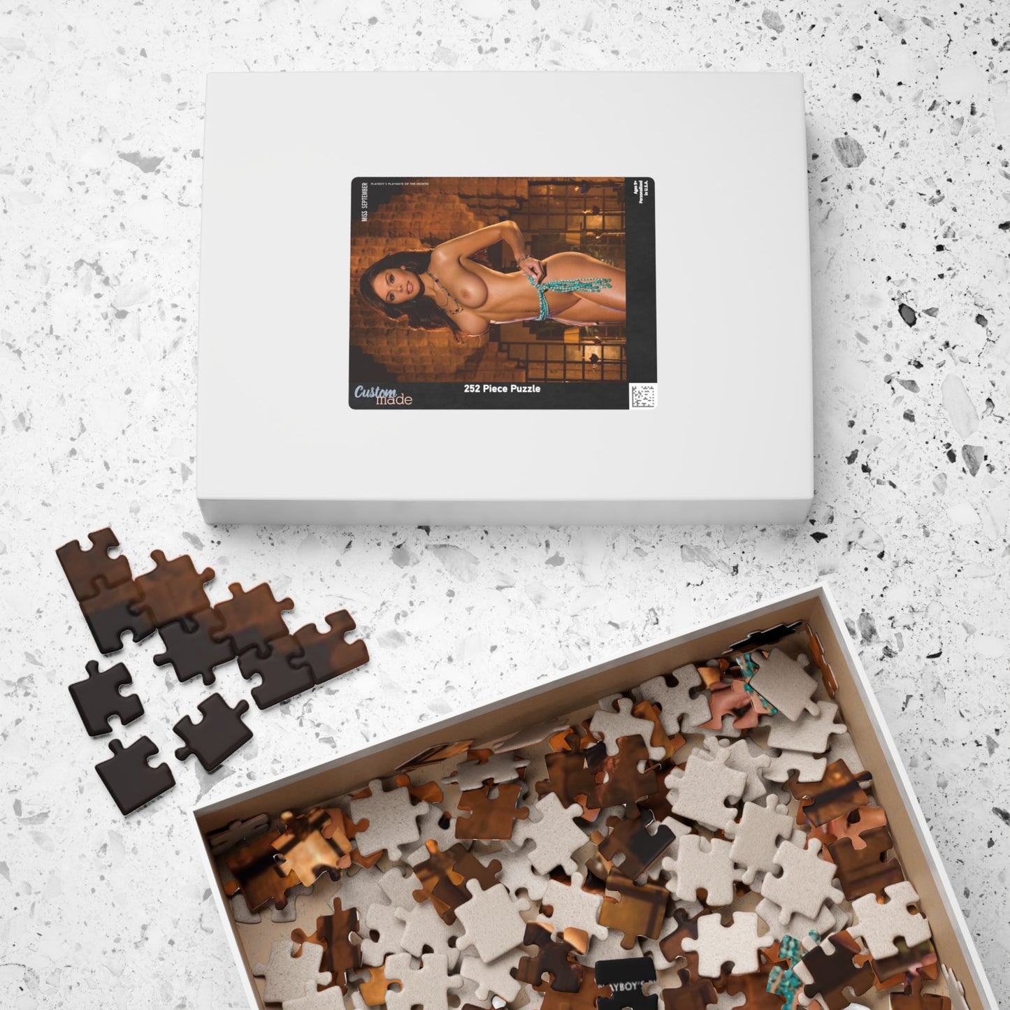Puzzle (110, 252, 500, 1014-piece) Playmate September 2012 Alana Campos