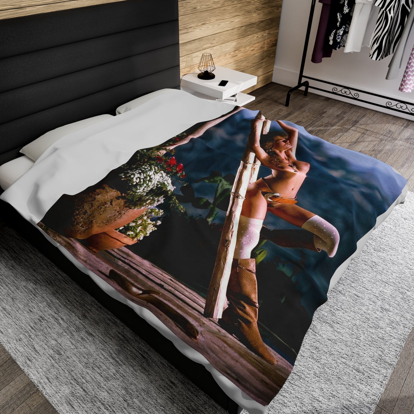 Velveteen Plush Blanket Pornstar Racquel Darrian Nude