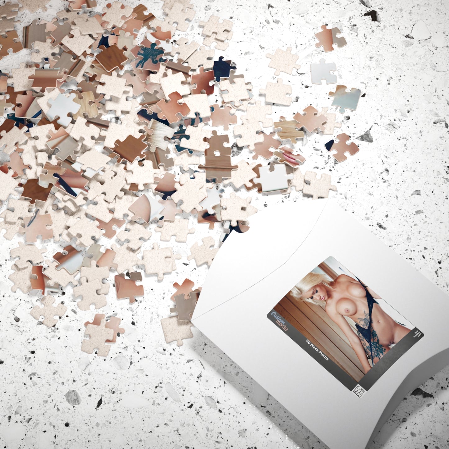 Puzzle (110, 252, 520, 1014-piece) Taylor Seinturier Nude