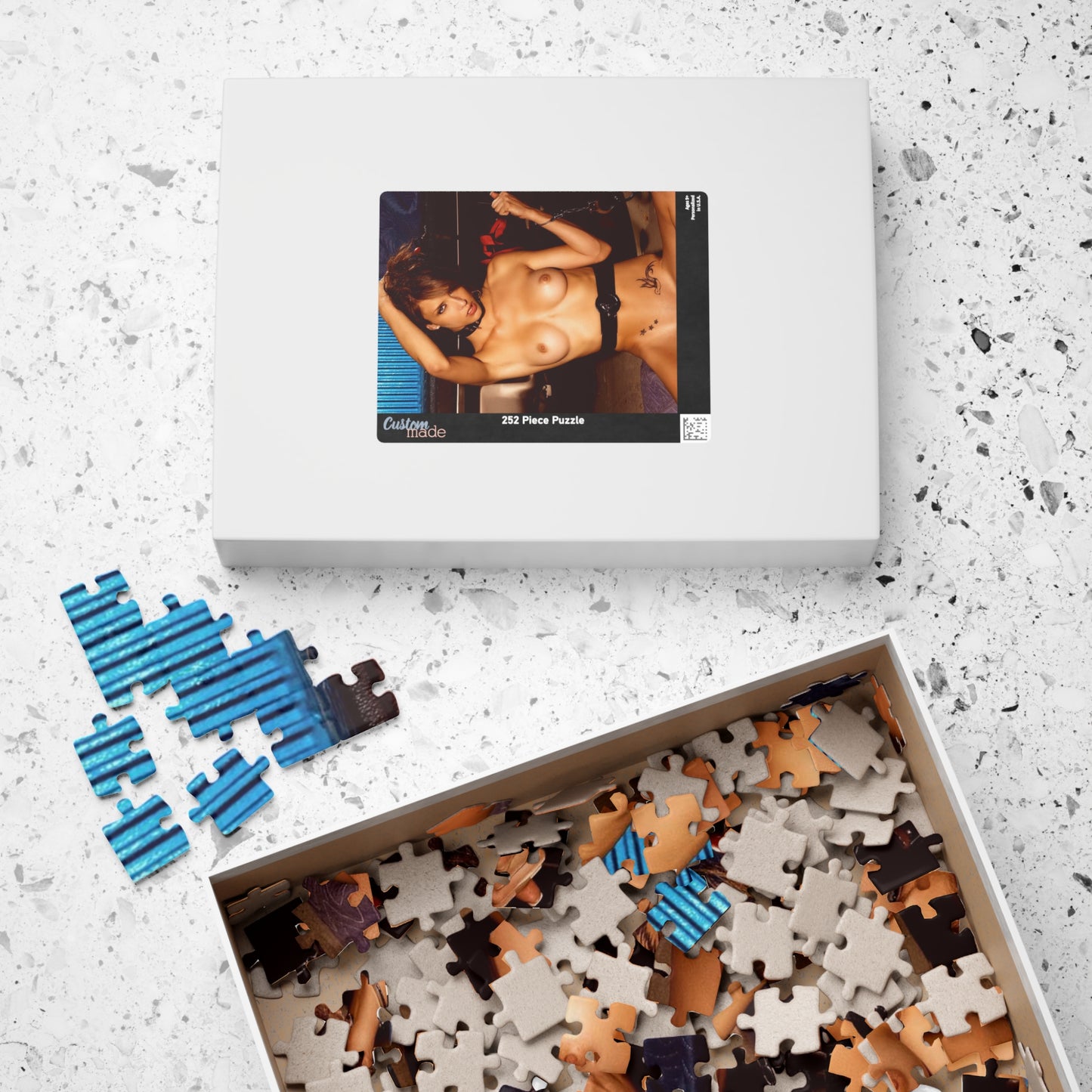 Puzzle (110, 252, 520, 1014-piece) Malena Morgan Nude
