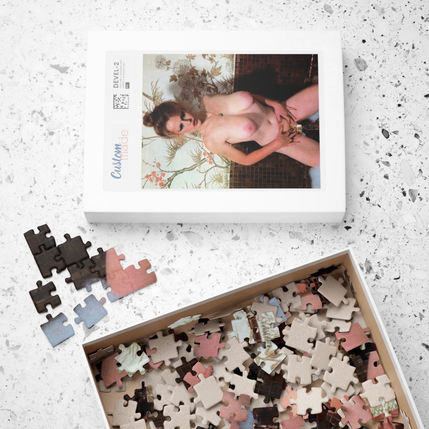 Puzzle (110, 252, 520, 1014-piece) Retro Pornstar Lisa De Leeuw Nude