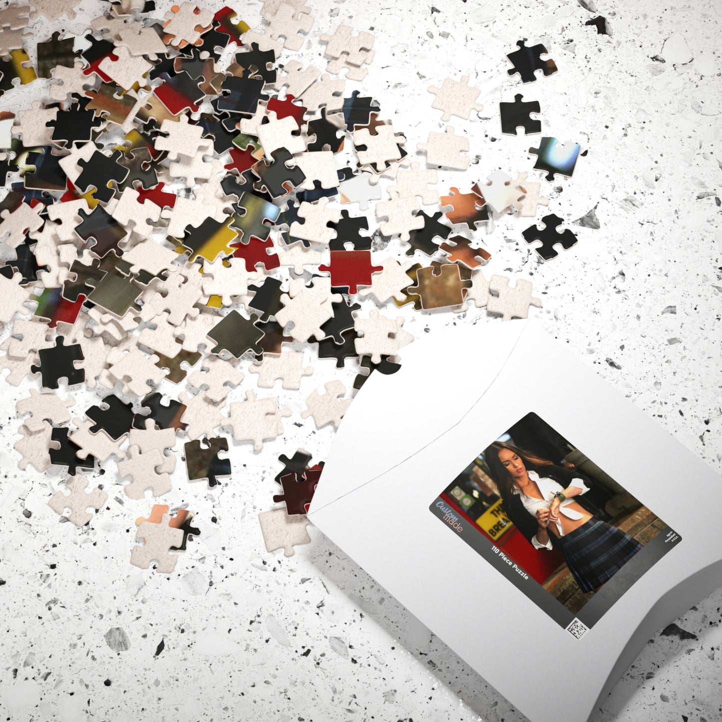 Puzzle (110, 252, 520, 1014-piece) Megan Fox