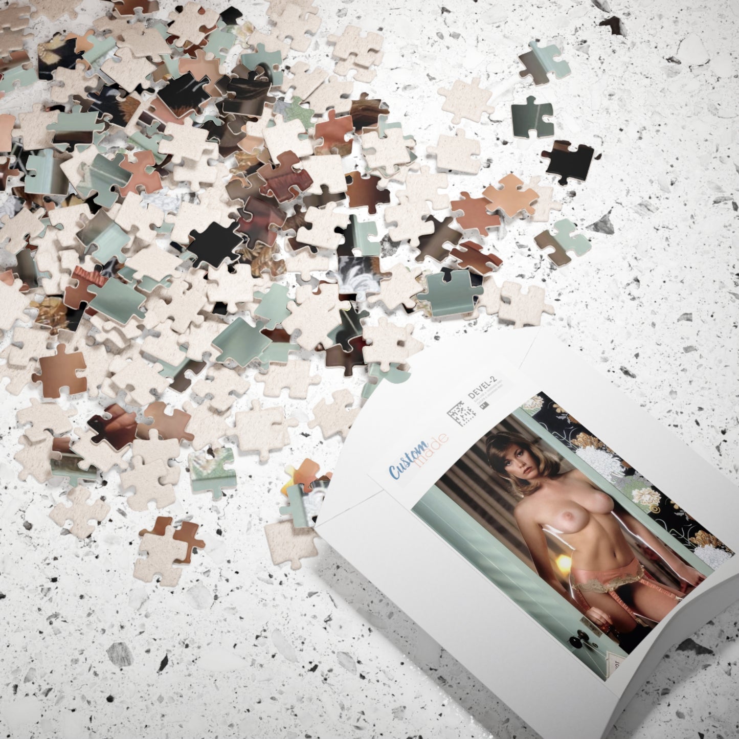 Puzzle (110, 252, 500, 1014-piece) Playboy Playmate December 1977 Ashley Cox