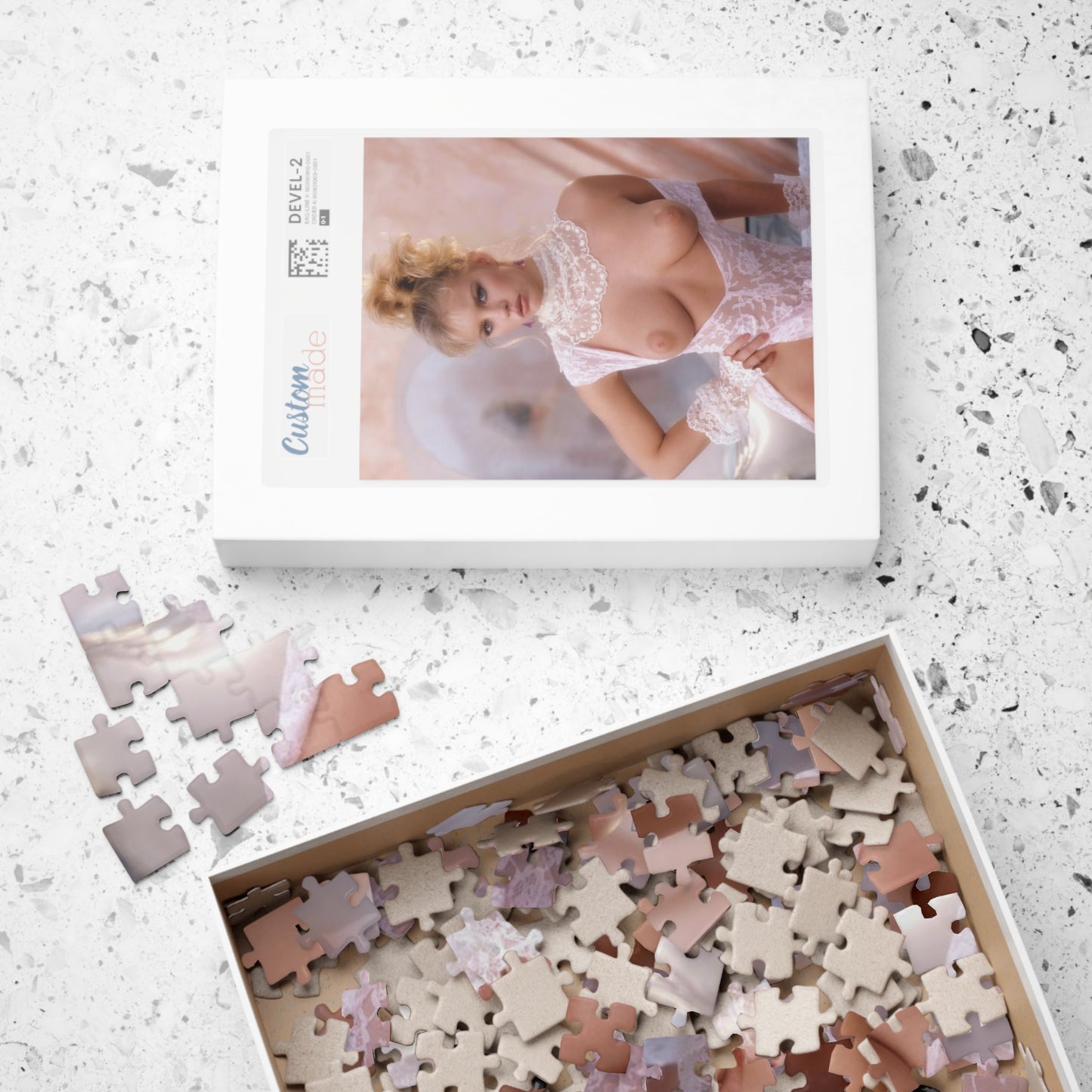 Puzzle (110, 252, 500, 1014-piece) Playboy Playmate Sept 1986 Rebekka Armstrong