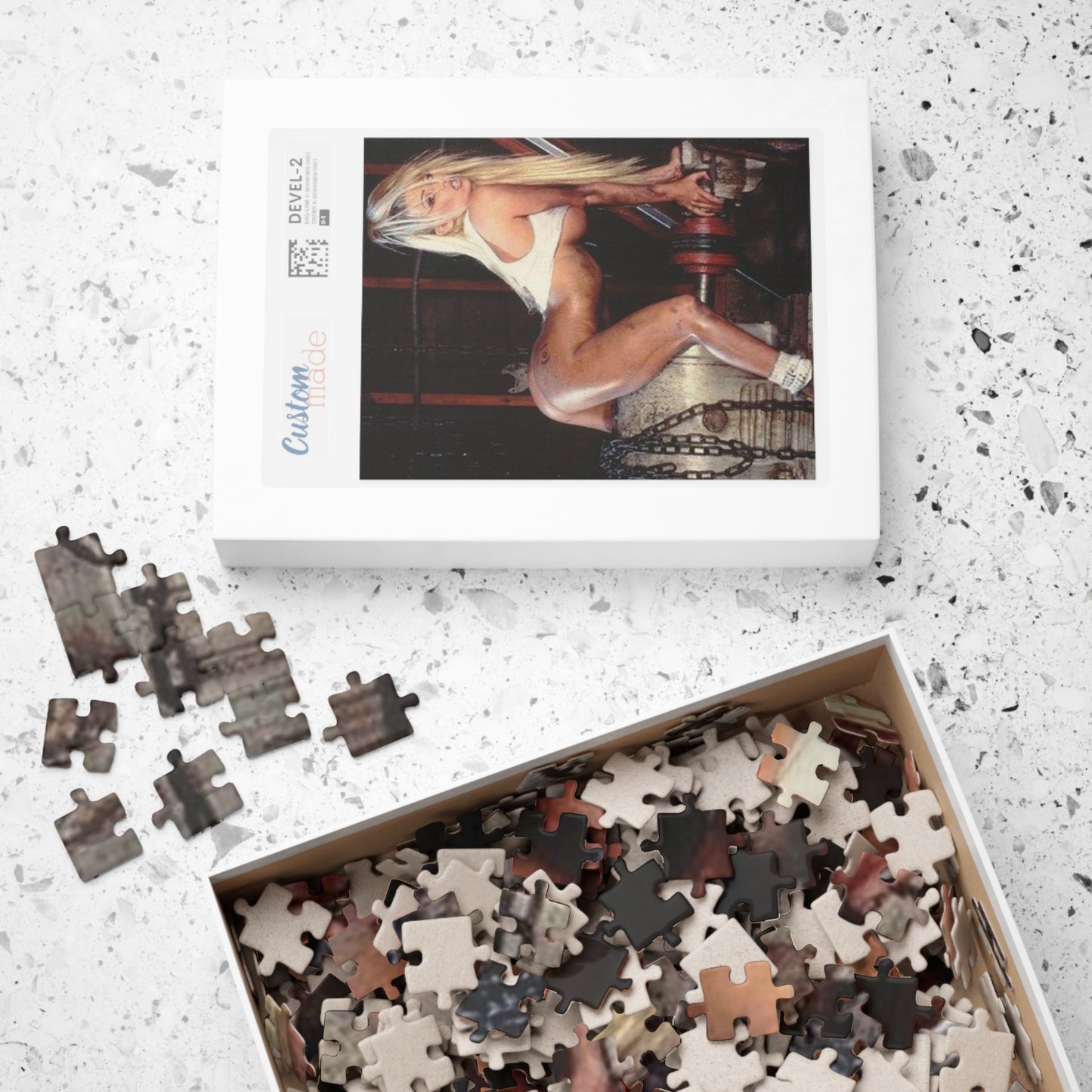 Puzzle (110, 252, 500, 1014-piece) Pornstar Jenna Jameson Nude
