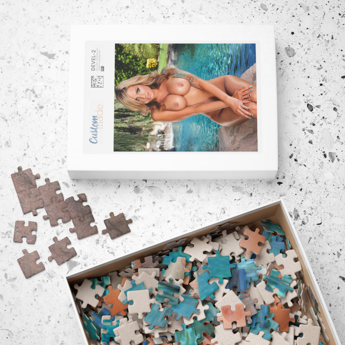 Puzzle (110, 252, 500, 1014-piece) Pornstar Teagan Presley Nude