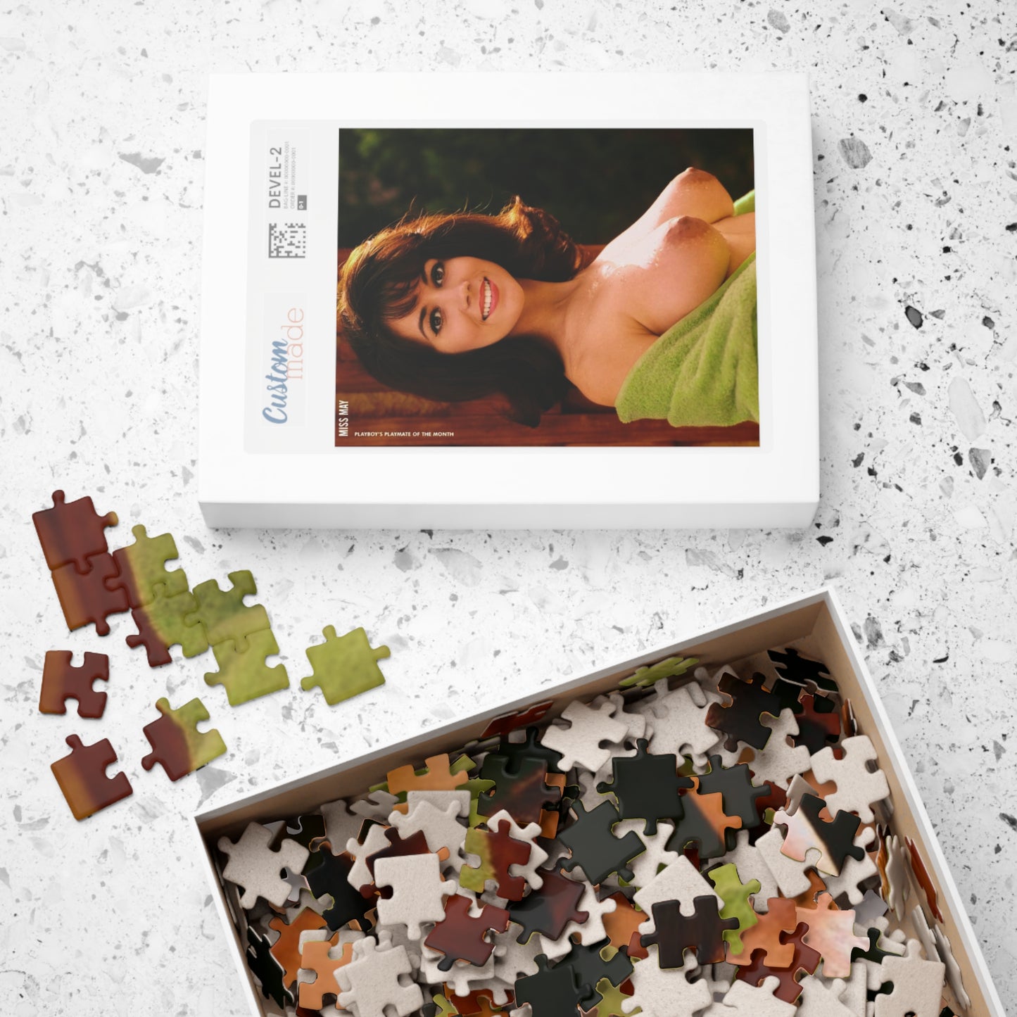 Puzzle (110, 252, 500, 1014-piece) Playboy Playmate May 1965 Maria Mcbane