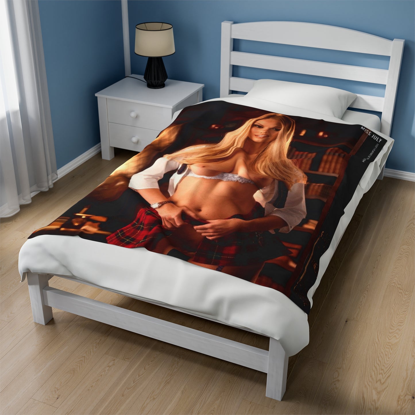 Velveteen Plush Blanket Playboy Playmate July 2002 Lauren Anderson