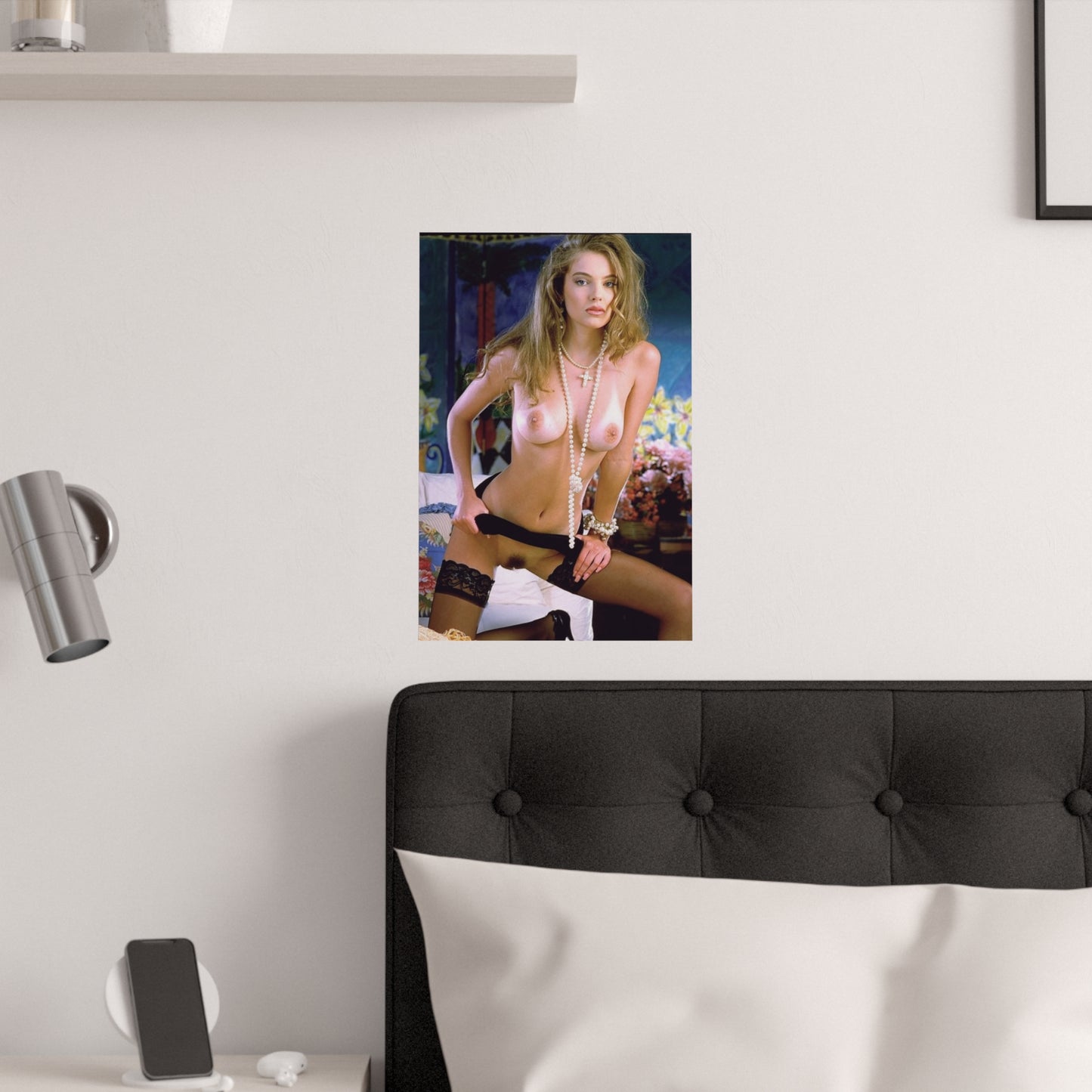 Satin Posters (210gsm) Retro Adult Star Bonita Saint Nude