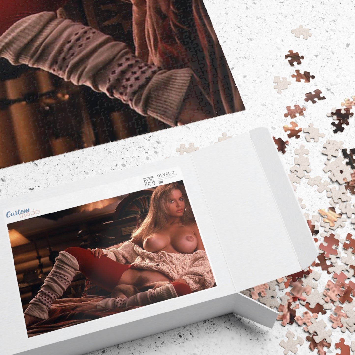 Puzzle (110, 252, 500, 1014-piece) Playmate Suzi Simpson #5