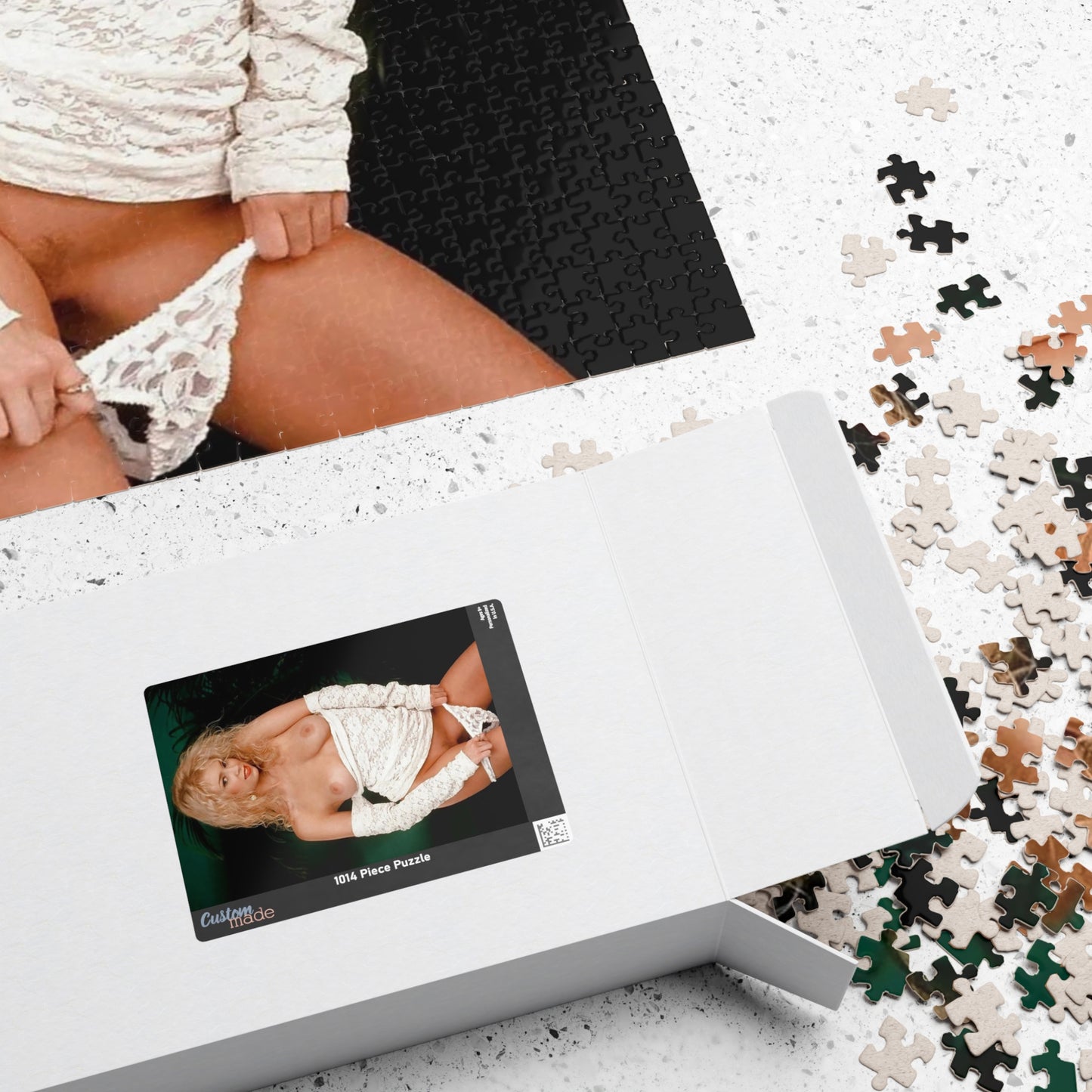 Puzzle (110, 252, 520, 1014-piece) Jenna Jameson Nude