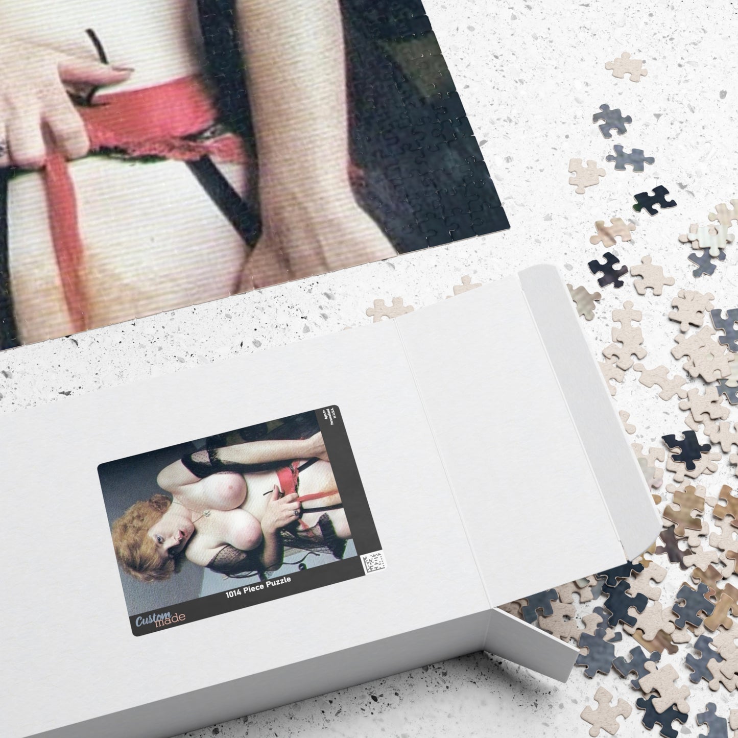Puzzle (110, 252, 520, 1014-piece) Retro Pornstar Lisa De Leeuw Nude