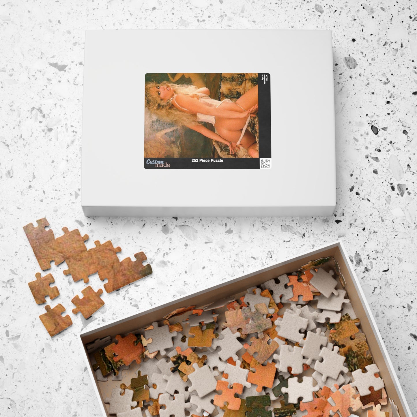 Puzzle (110, 252, 500, 1014-piece) Porn Star Victoria Paris Nude