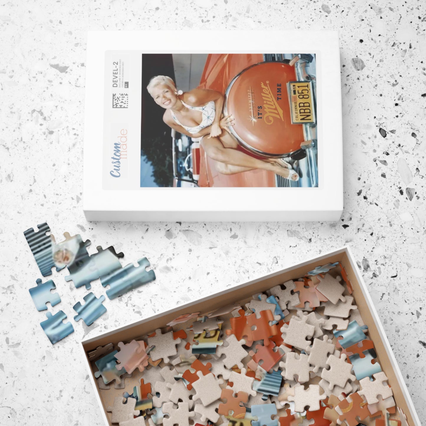 Puzzle (110, 252, 520, 1014-piece) Jayne Mansfield Miller Lite