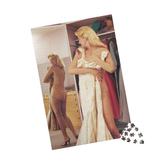 Puzzle (110, 252, 500, 1014-piece) Playboy Playmate February 1957 Sally Todd