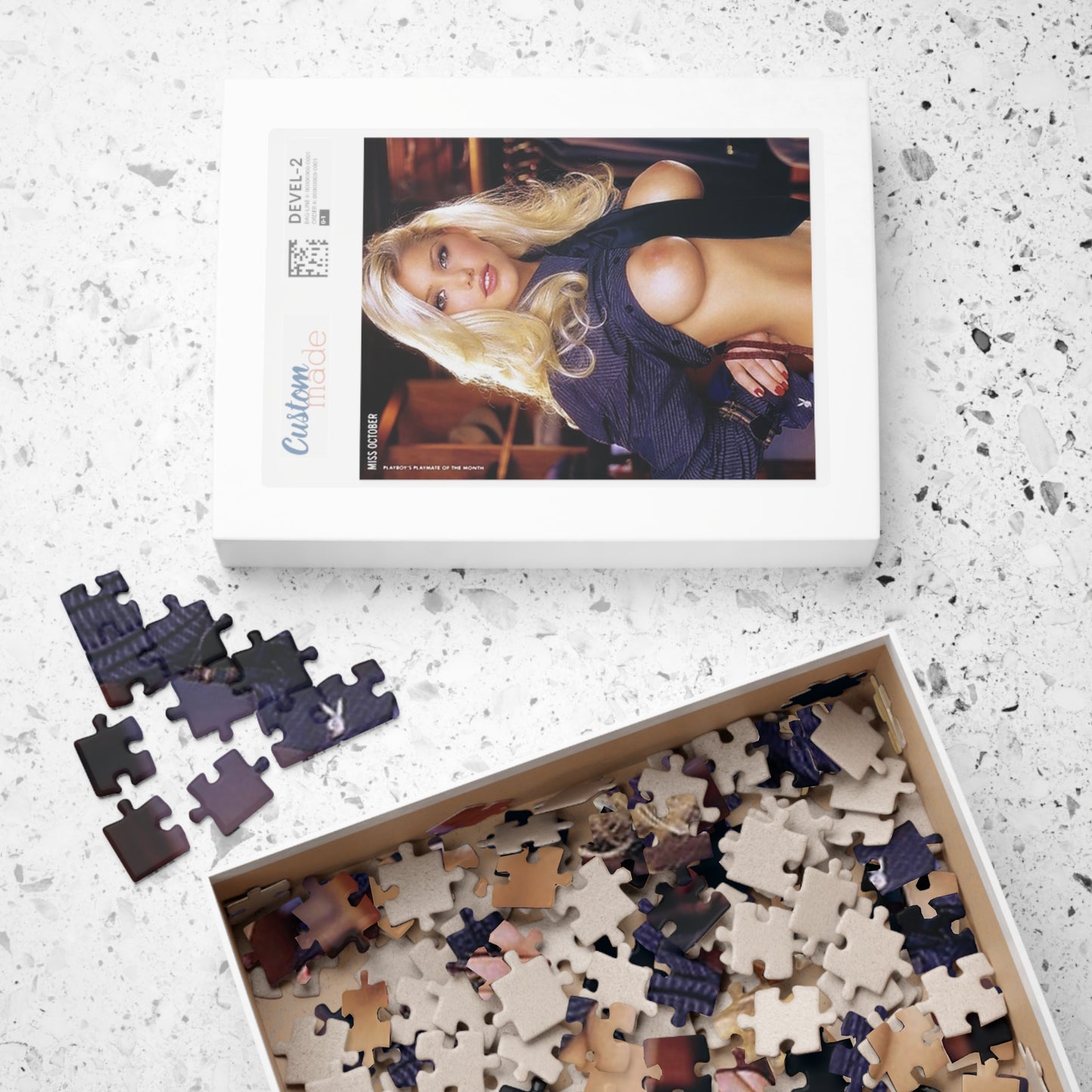 Puzzle (110, 252, 500, 1014-piece) Playboy Playmate October 2002 Teri Harrison