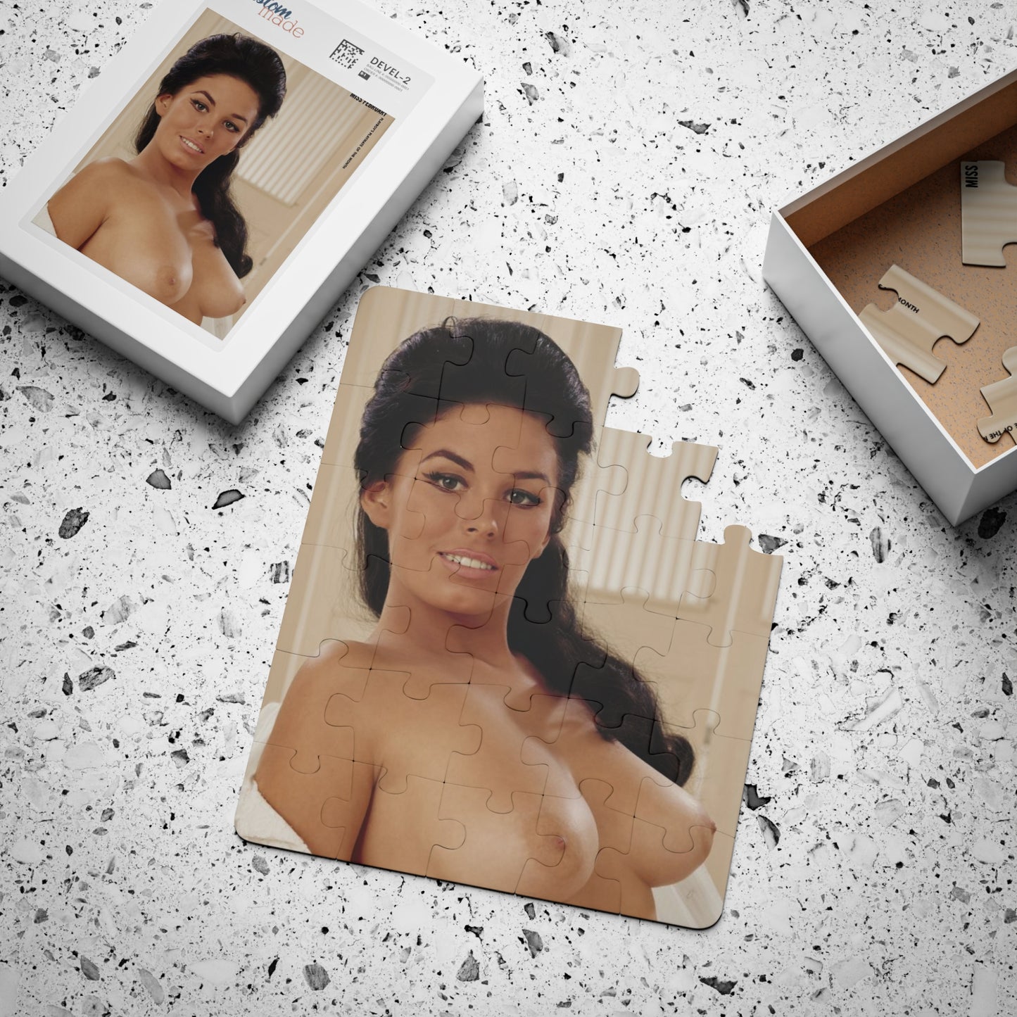 Puzzle, 30-Piece Playboy Playmate February 1965 Jessica St. George
