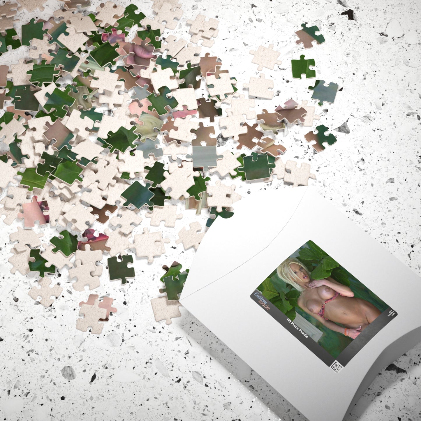 Puzzle (110, 252, 520, 1014-piece) Pornstar Chloe Jones Nude
