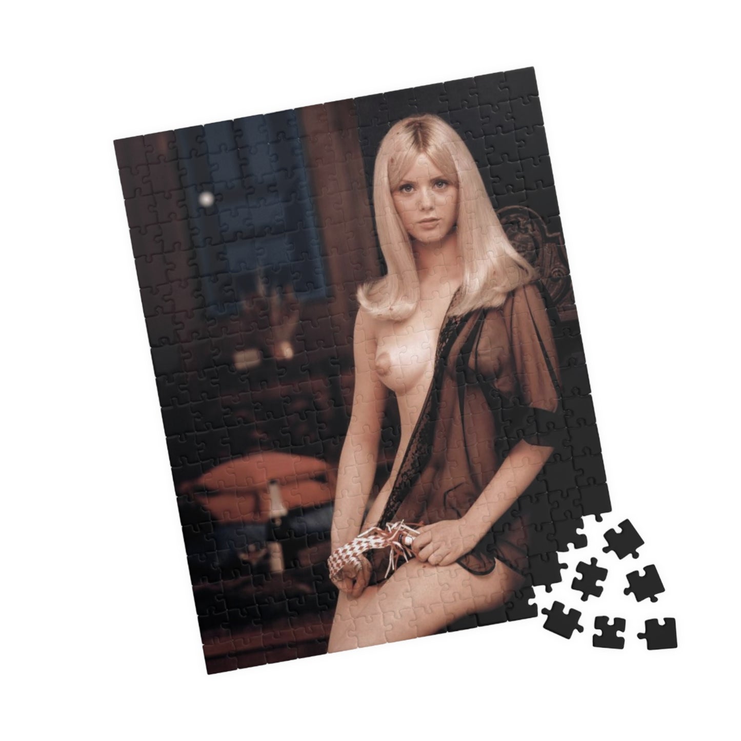 Puzzle (110, 252, 500, 1014-piece) Playboy Playmate January 1968 Connie Kreski