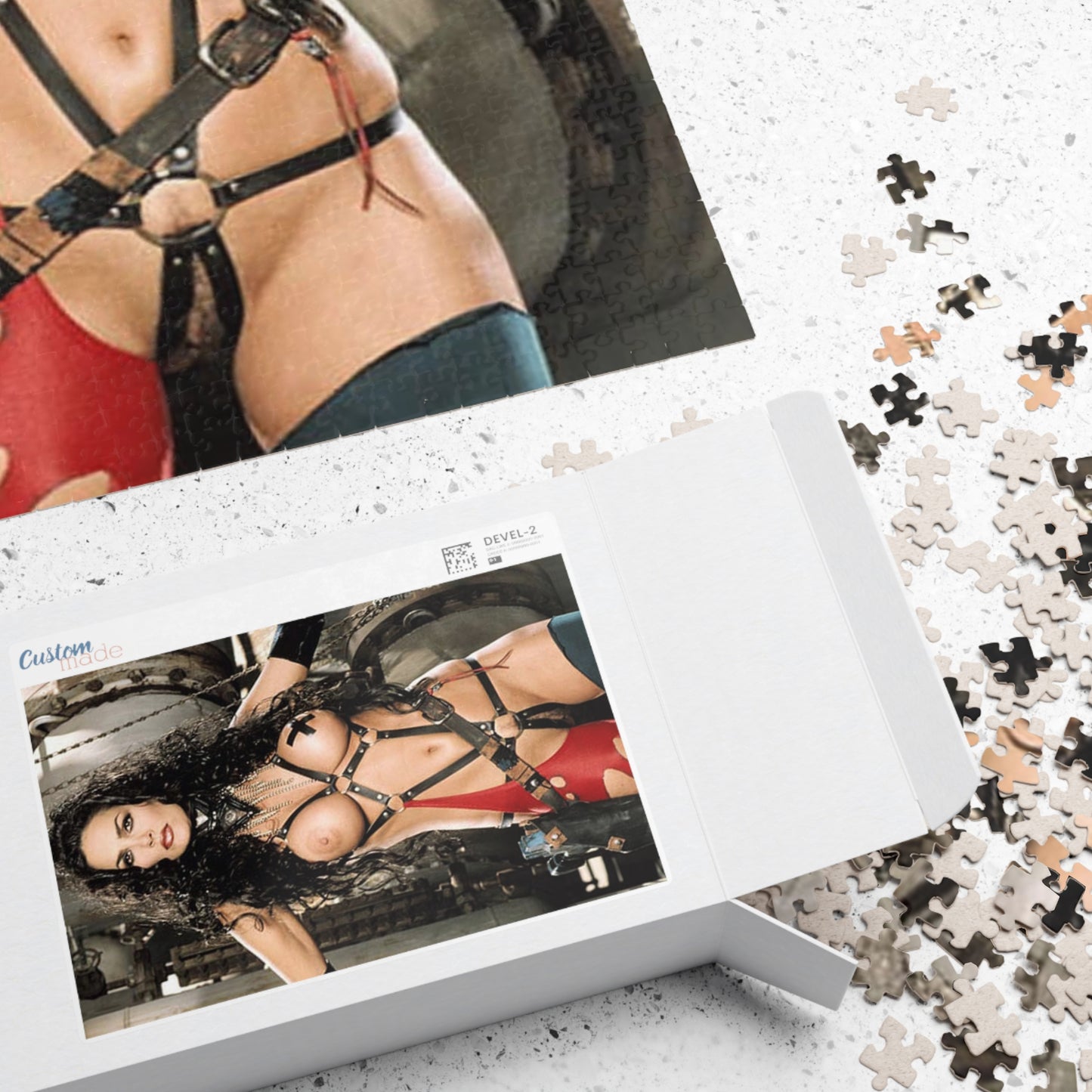 Puzzle (110, 252, 520, 1014-piece) Retro Adult Star Julie Strain