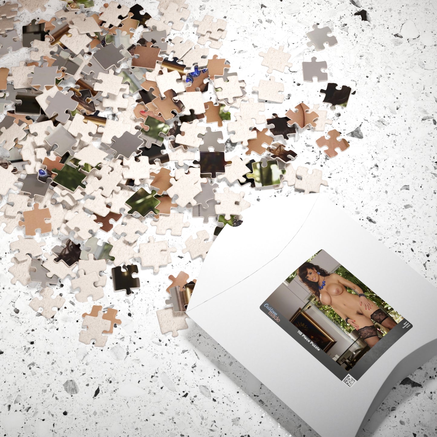 Puzzle (110, 252, 500, 1014-piece) Pornstar Lisa Ann Nude