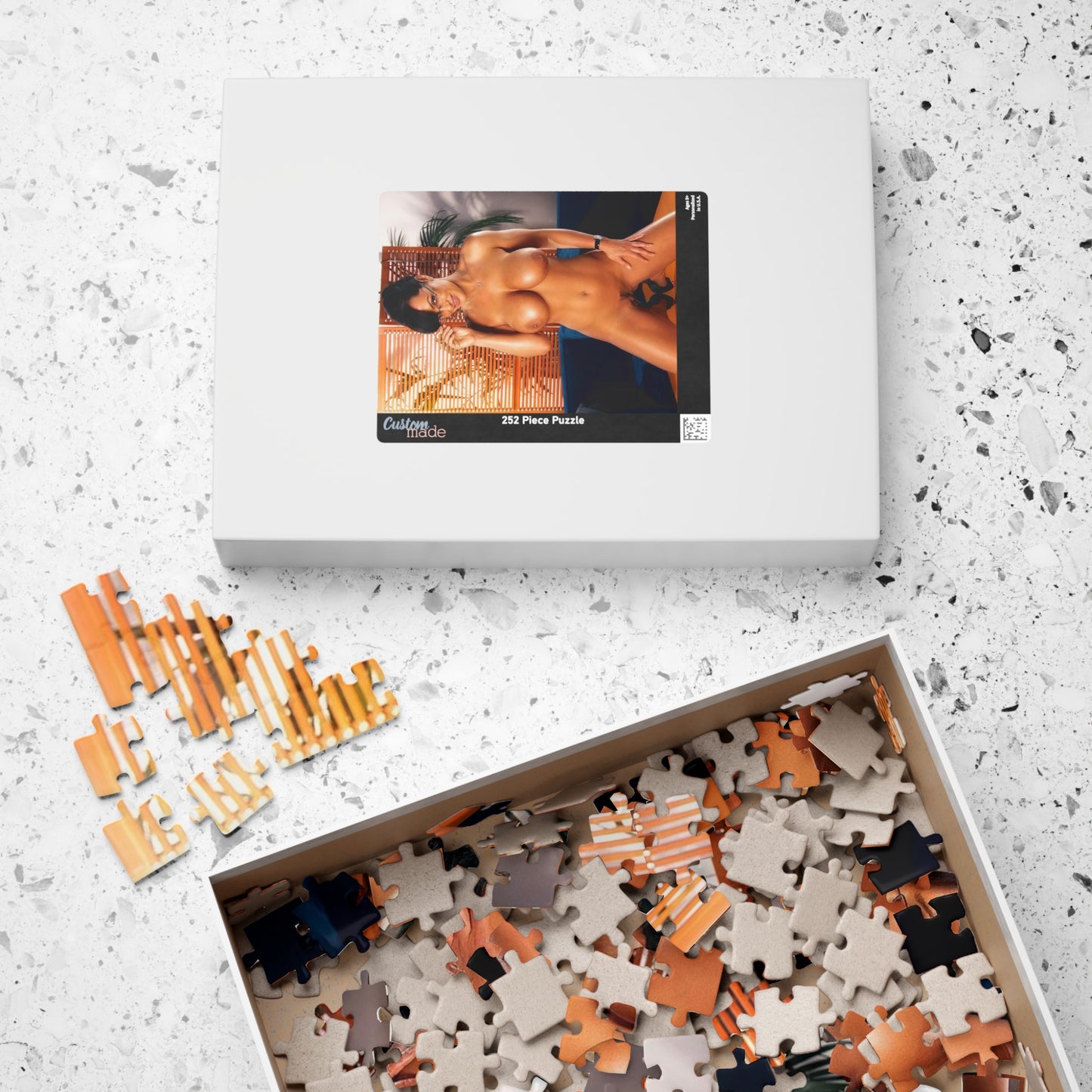 Puzzle (110, 252, 500, 1014-piece) Pornstar Lisa Ann Nude