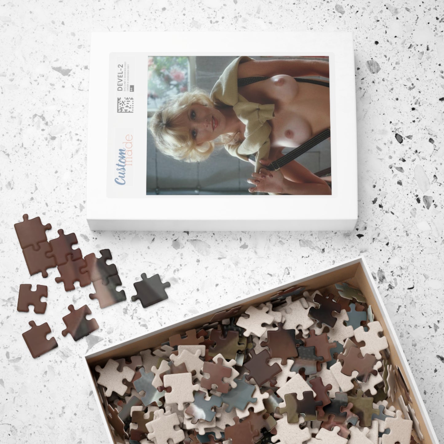 Puzzle (110, 252, 500, 1014-piece) Playboy Playmate October 1978 Marcy Hanson