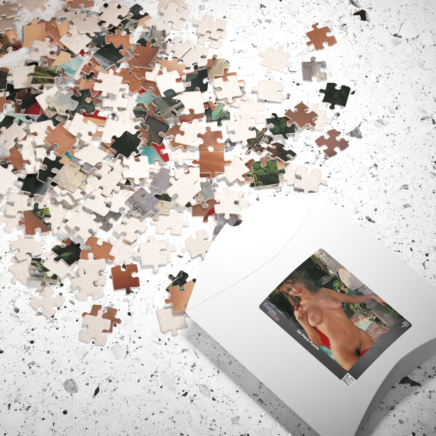 Puzzle (110, 252, 520, 1014-piece) Retro Pornstar Nikki Dial