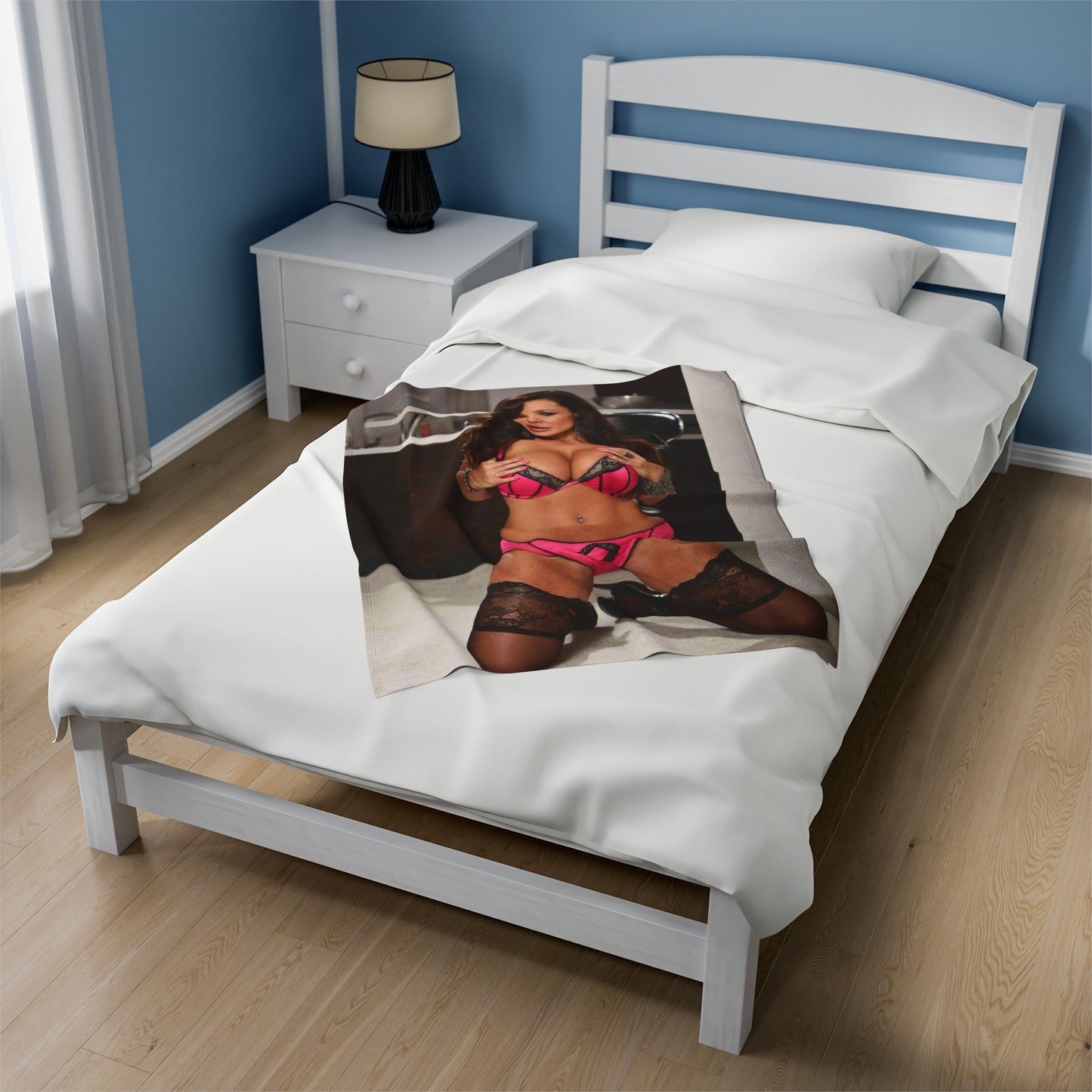 Velveteen Plush Blanket Lisa Ann Lingerie