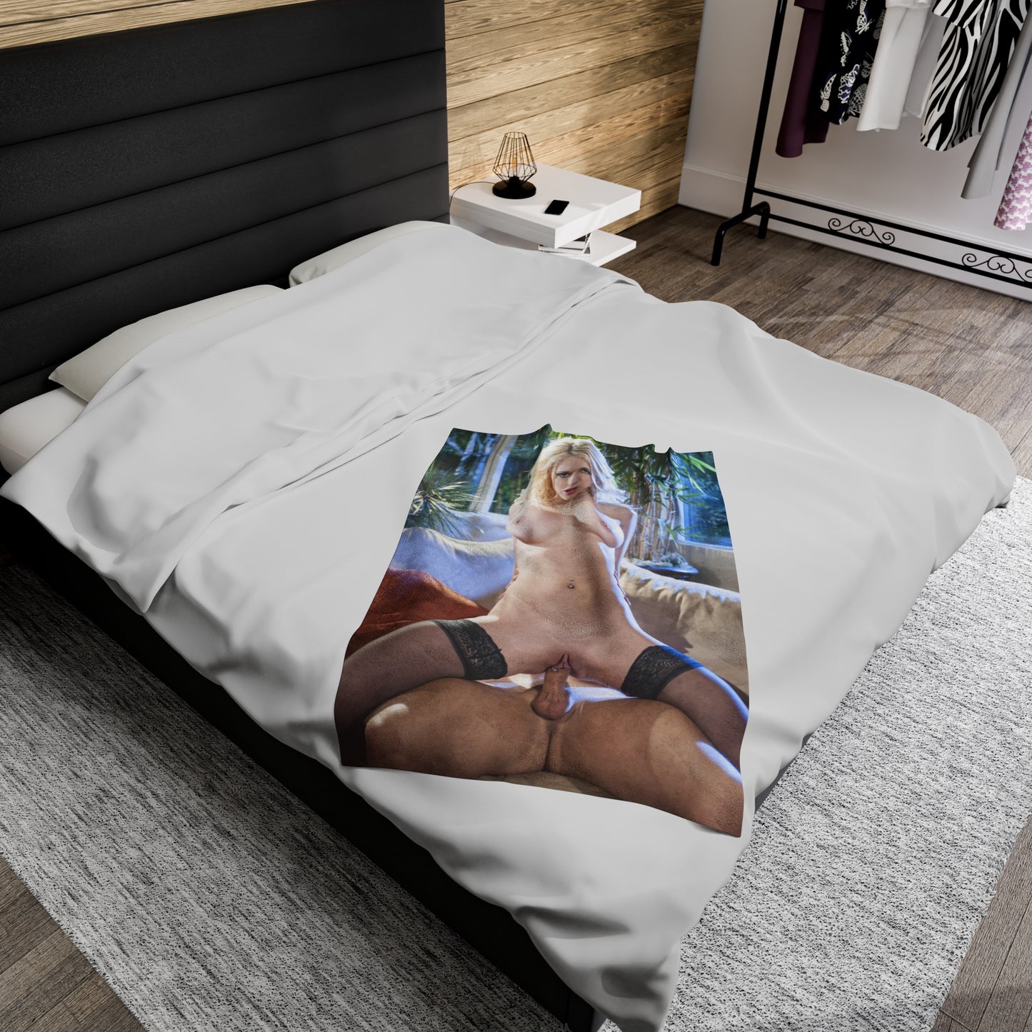 Velveteen Plush Blanket Penthouse Pet June 2009 Kagney Linn Karter
