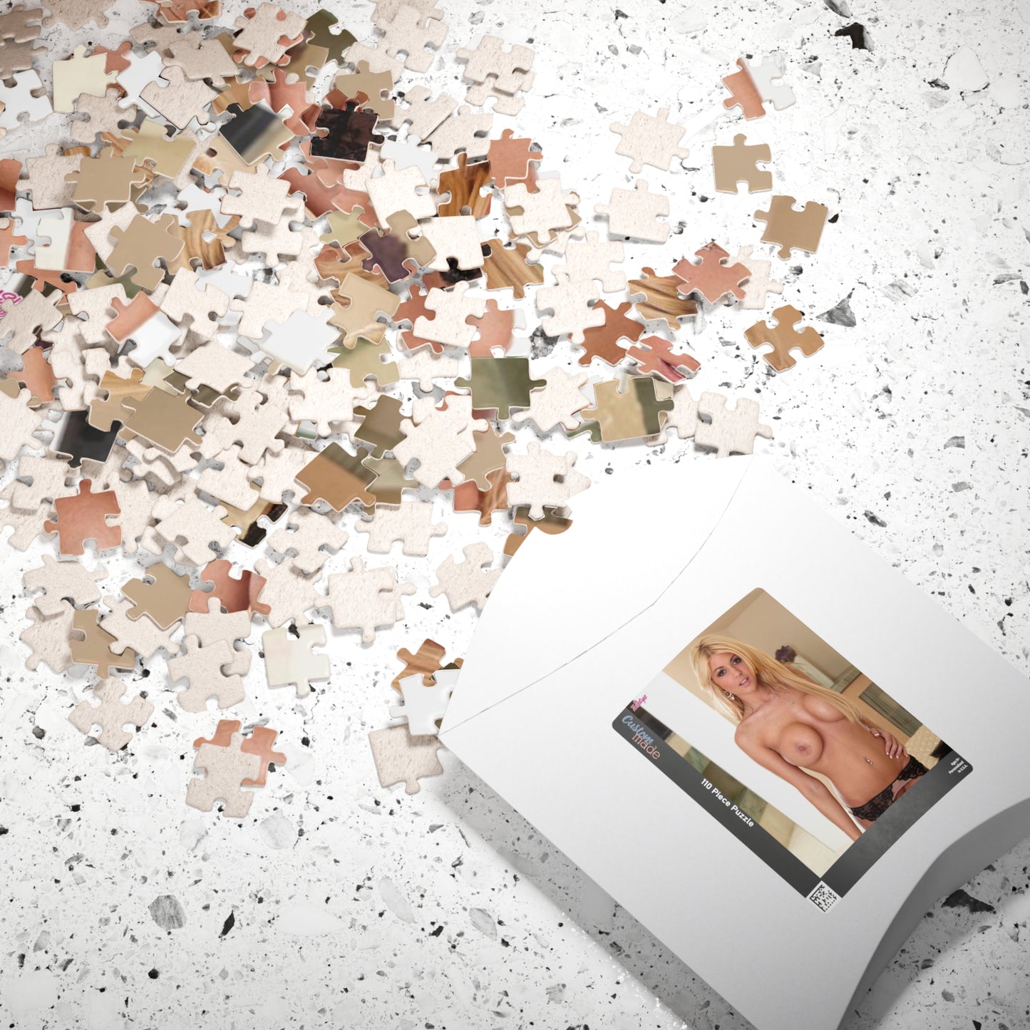Puzzle (110, 252, 500, 1014-piece) Pornstar Kayla Kayden Nude