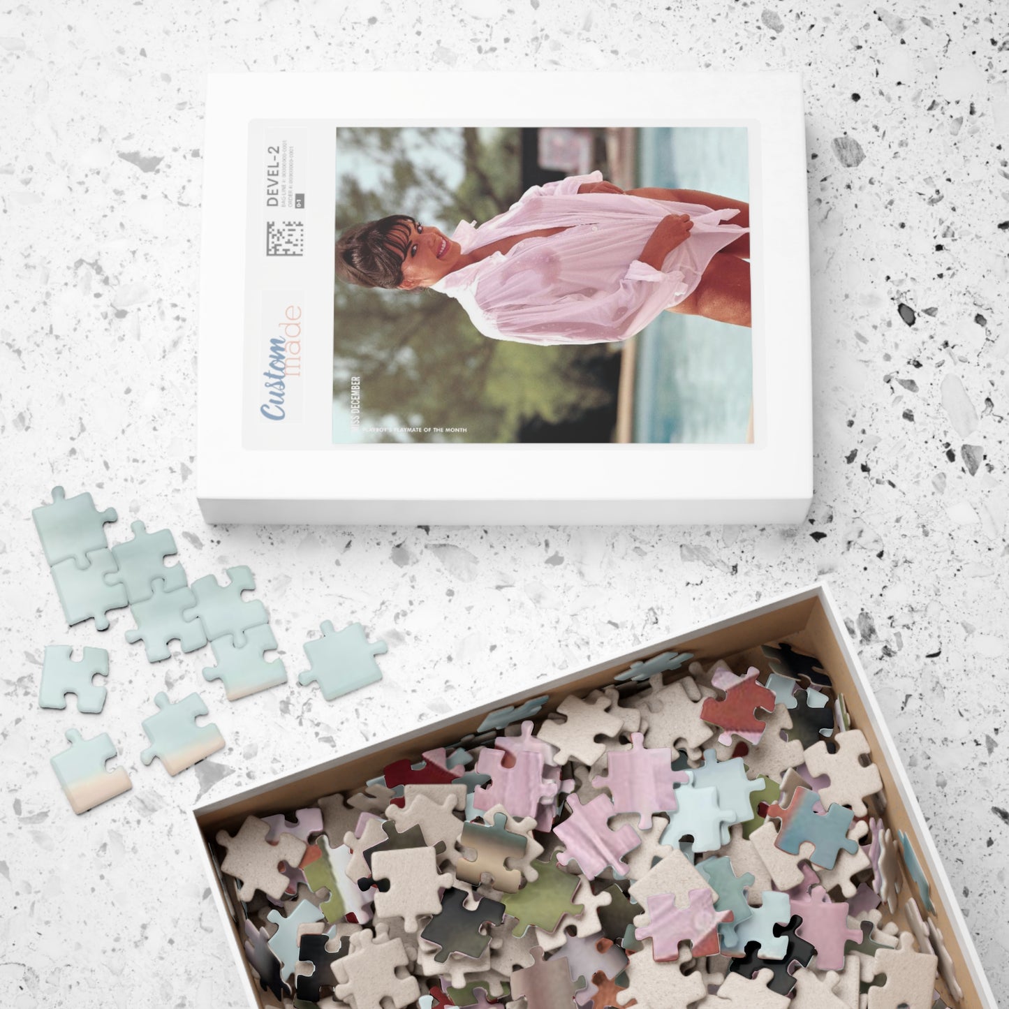 Puzzle (110, 252, 500, 1014-piece) Playboy Playmate December 1964 Jo Collins