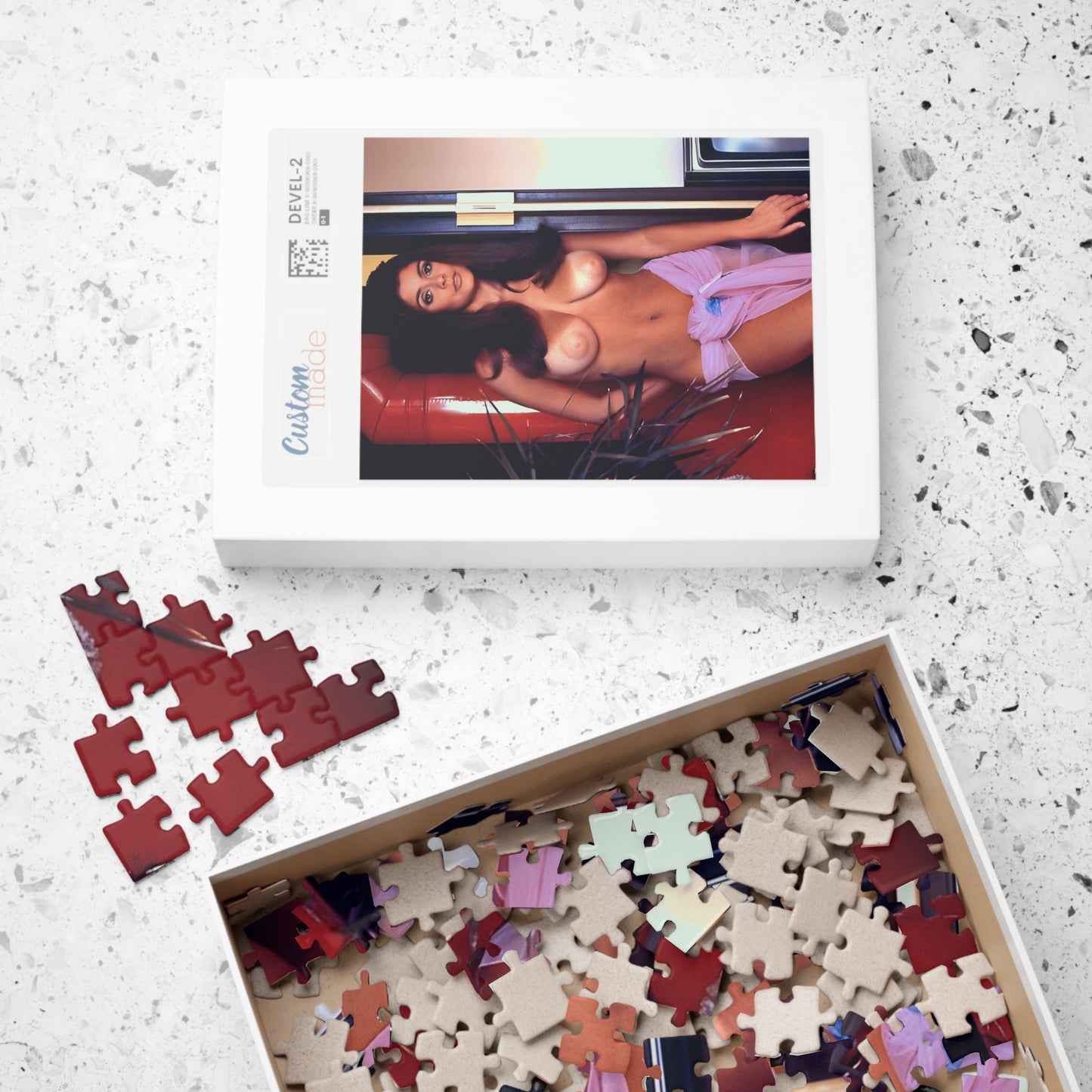 Puzzle (110, 252, 500, 1014-piece) Playboy Playmate Cynthia Myers nude