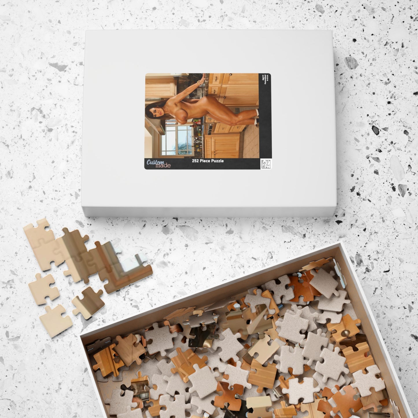 Puzzle (110, 252, 500, 1014-piece) Pornstar Lisa Ann Nude