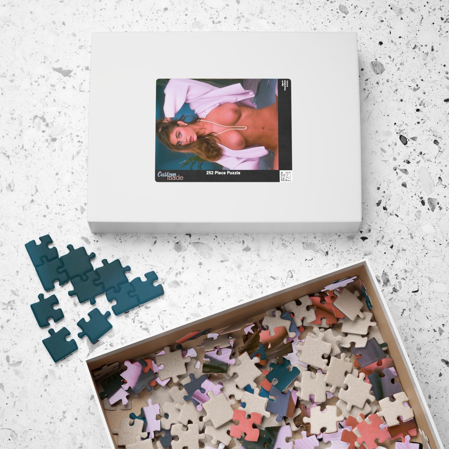 Puzzle (110, 252, 520, 1014-piece) Retro Adult Star Chasey Lain Nude