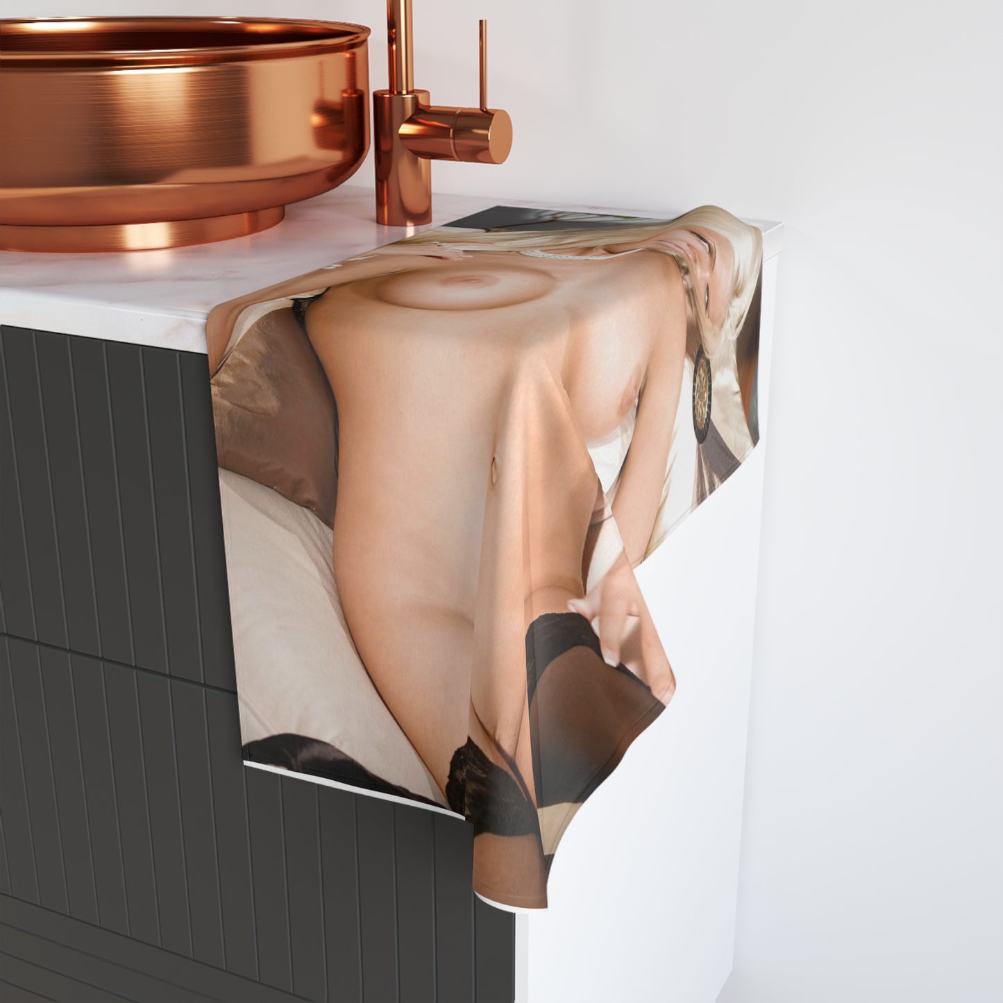 Hand Towel Maryse Ouellet Nude