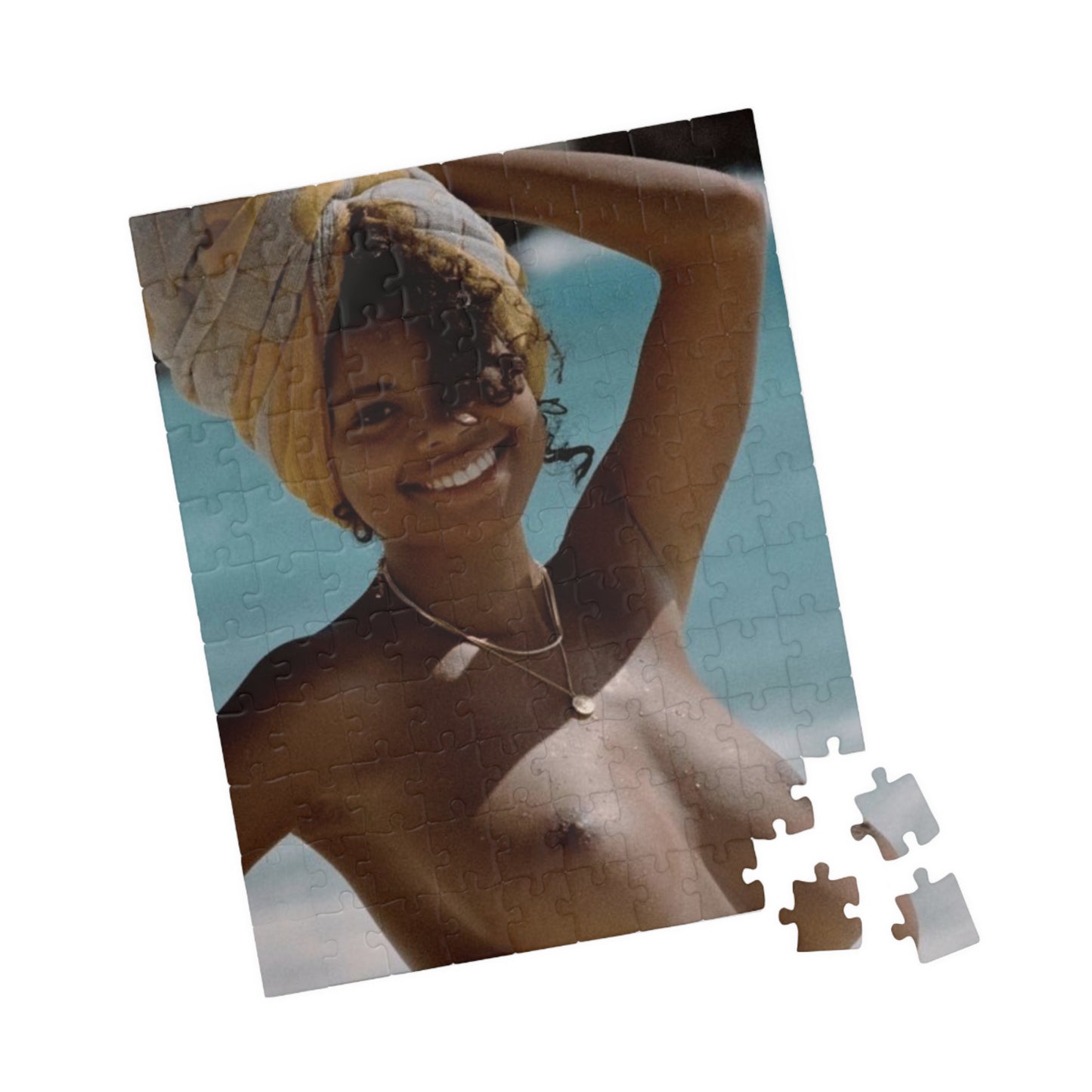 Puzzle (110, 252, 500, 1014-piece) Playboy Playmate April 2018 Nereyda Bird