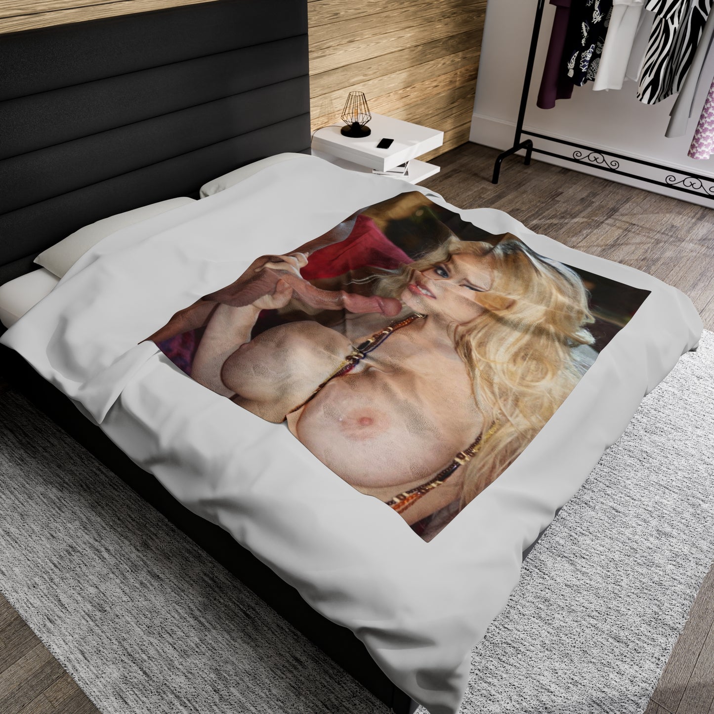 Velveteen Plush Blanket Penthouse Pet June 2009 Kagney Linn Karter