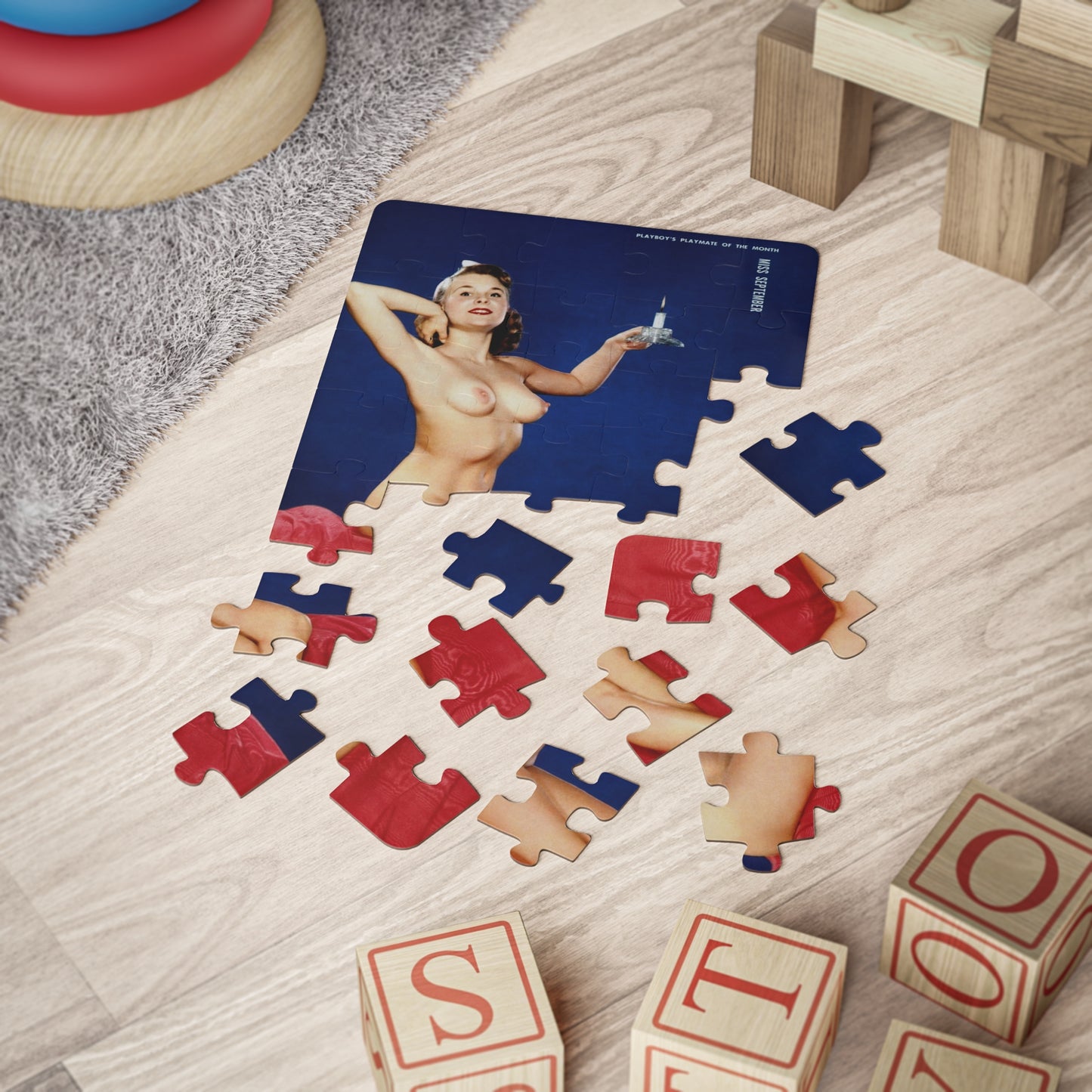 Puzzle, 30-Piece Playboy Playmate September 1954 Jackie Rainbow
