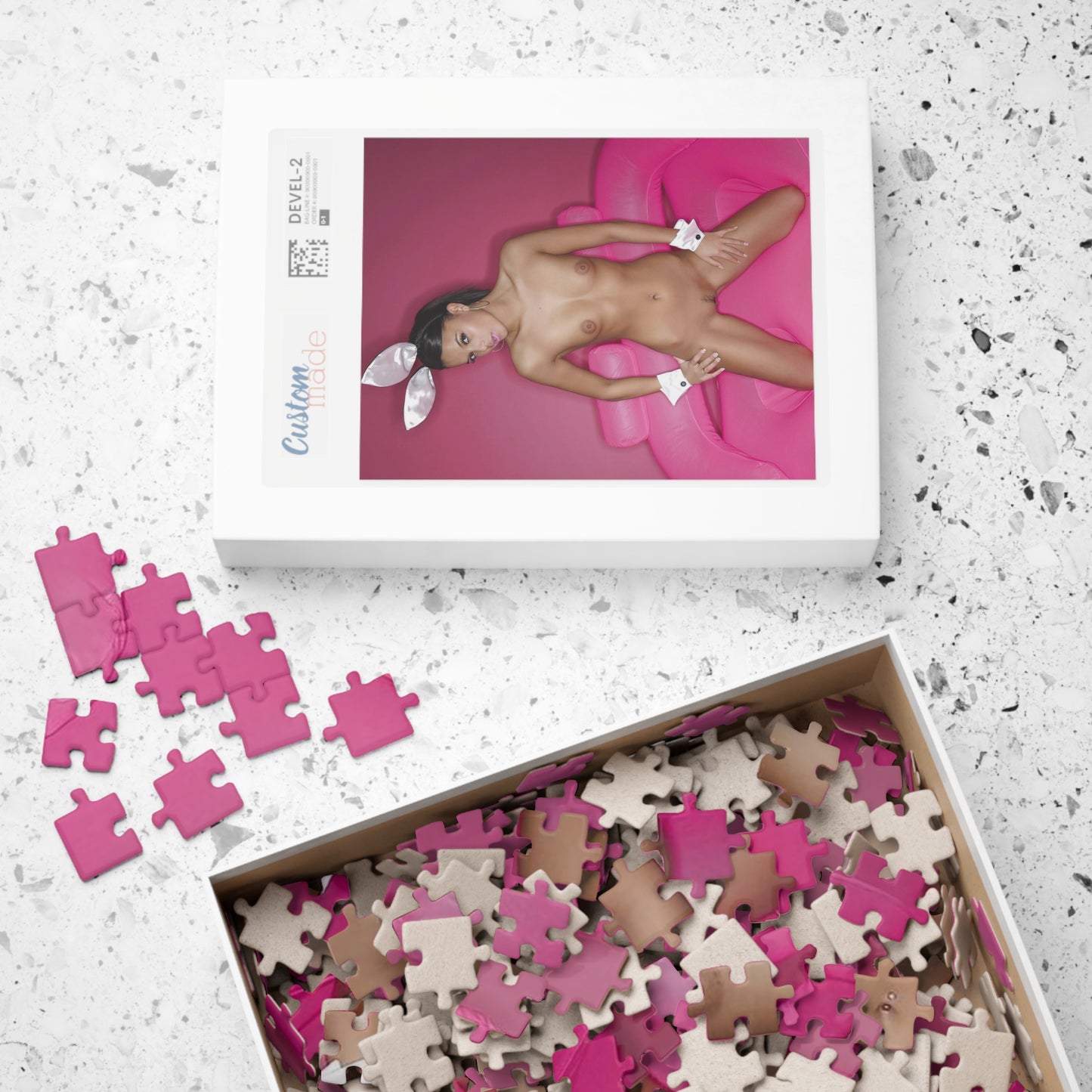 Puzzle (110, 252, 500, 1014-piece) Tight Nude Bunny Ears