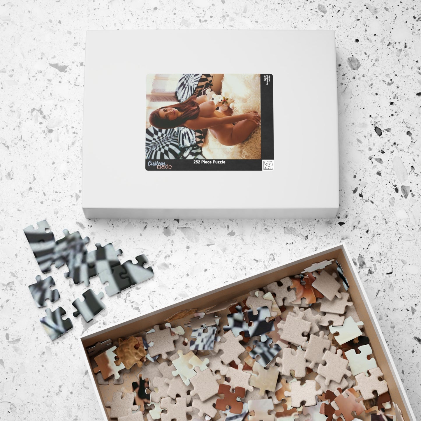 Puzzle (110, 252, 500, 1014-piece) Playboy Playmate Cynthia Myers Nude