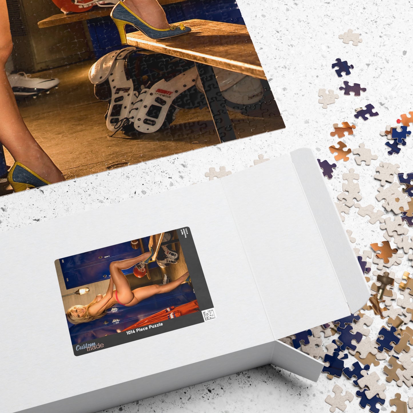 Puzzle (110, 252, 500, 1014-piece) Playmate 2008 Kelly Carrington Nude