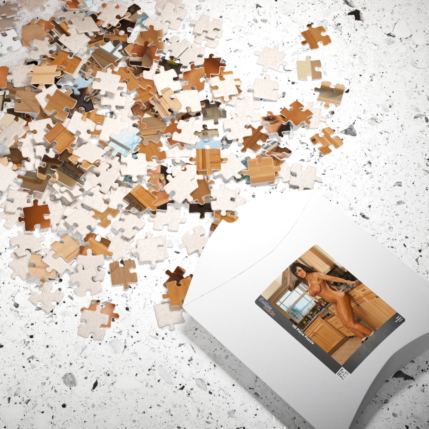 Puzzle (110, 252, 500, 1014-piece) Pornstar Lisa Ann Nude
